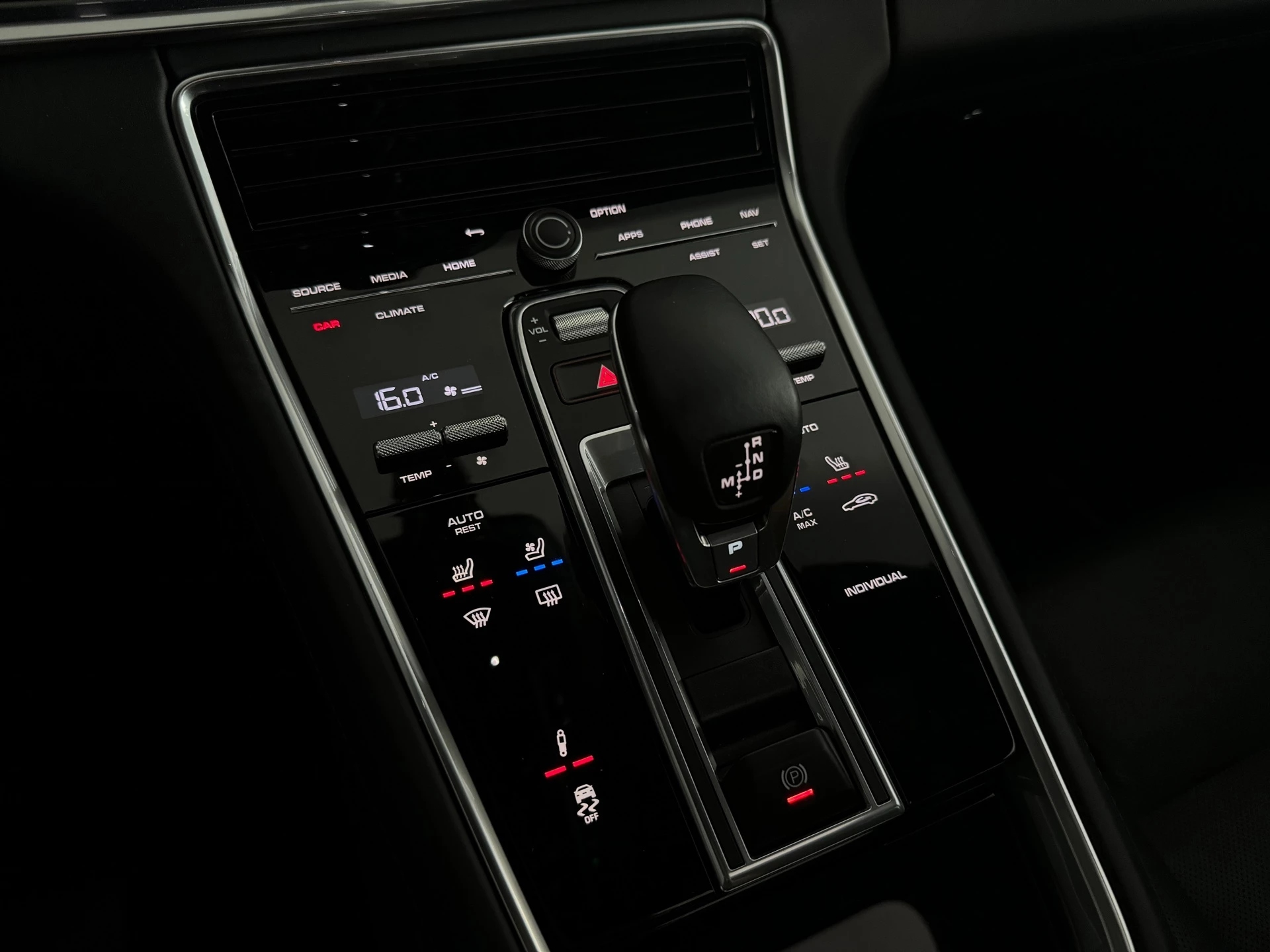 Hoofdafbeelding Porsche Panamera