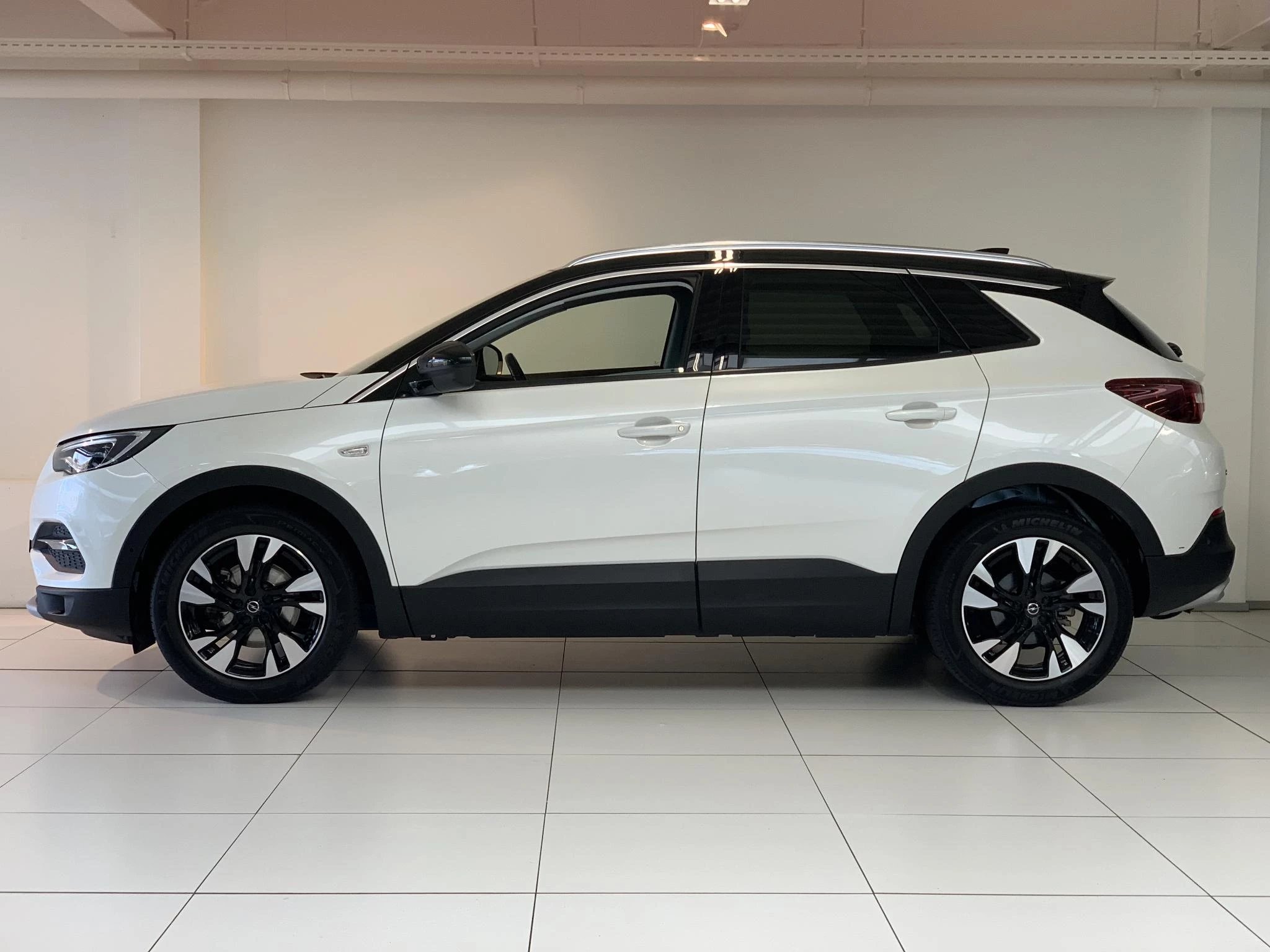 Hoofdafbeelding Opel Grandland X