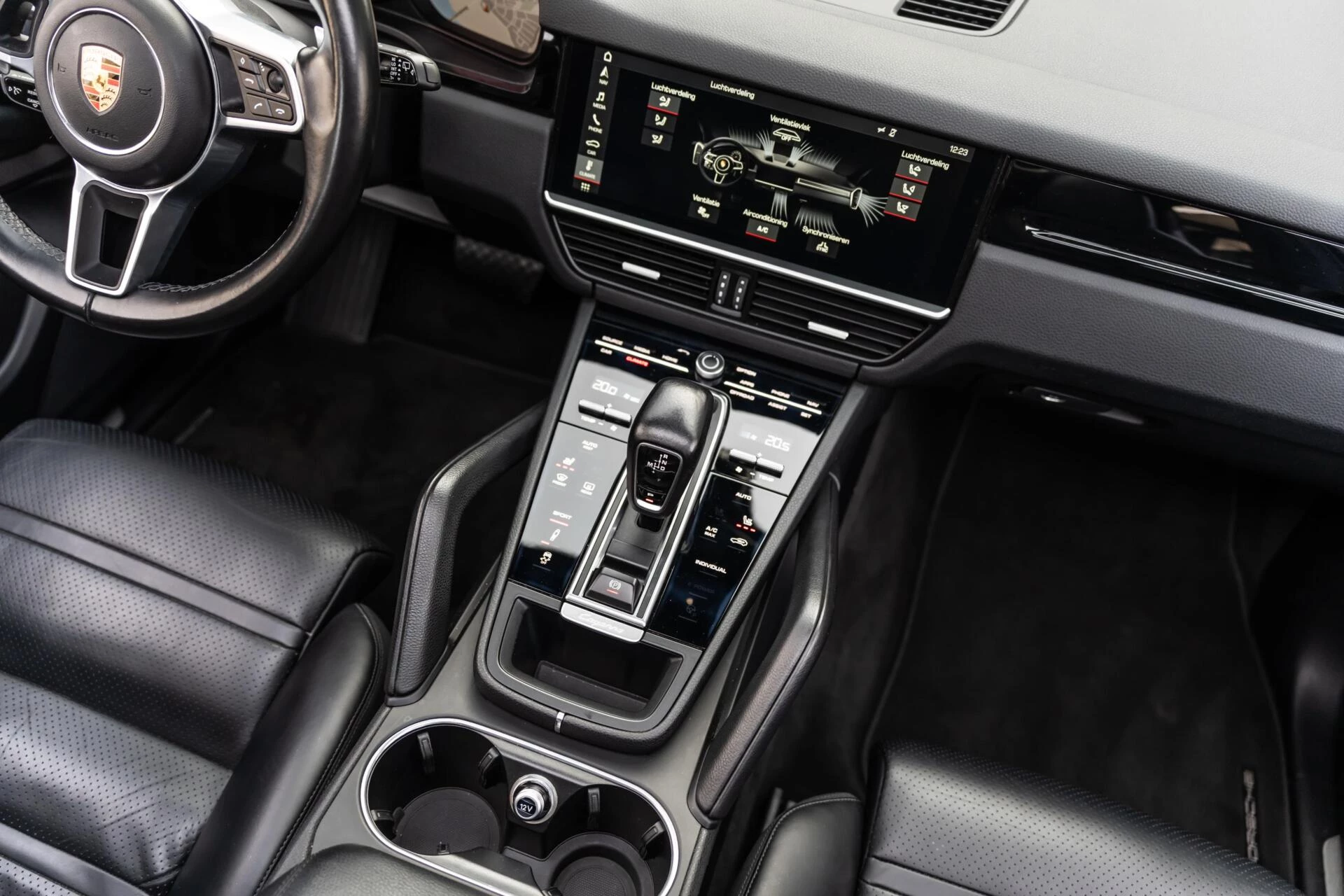 Hoofdafbeelding Porsche Cayenne