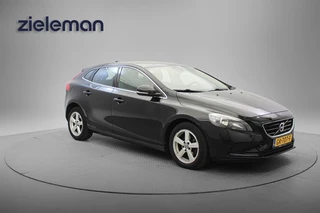 Volvo V40 2.0 D2 Summum Business - Navi, Camera, Clima, Trekhaak