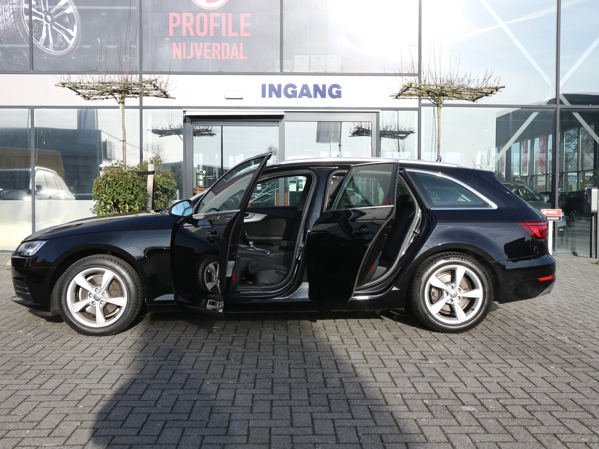 Hoofdafbeelding Audi A4