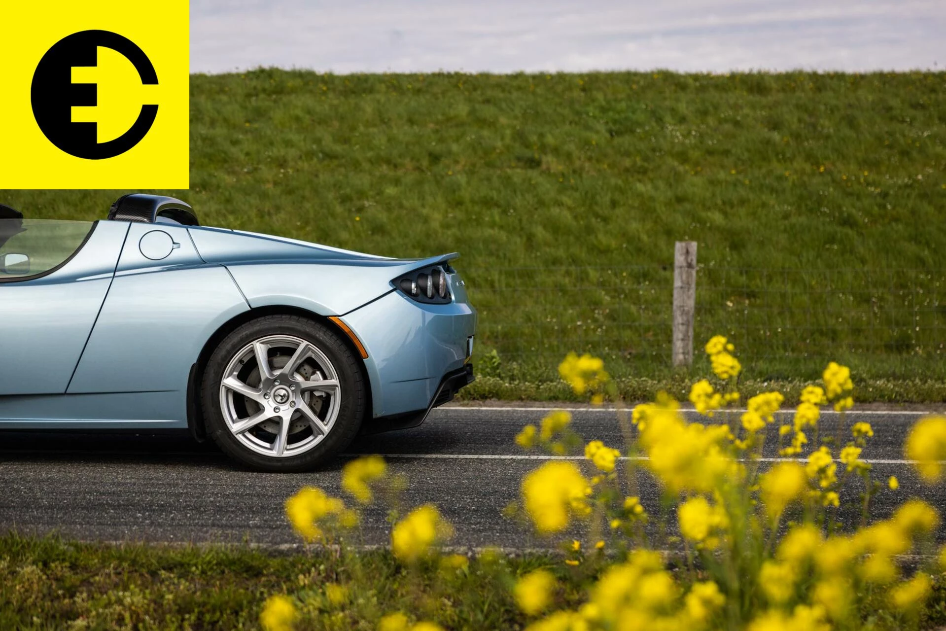 Hoofdafbeelding Tesla Roadster