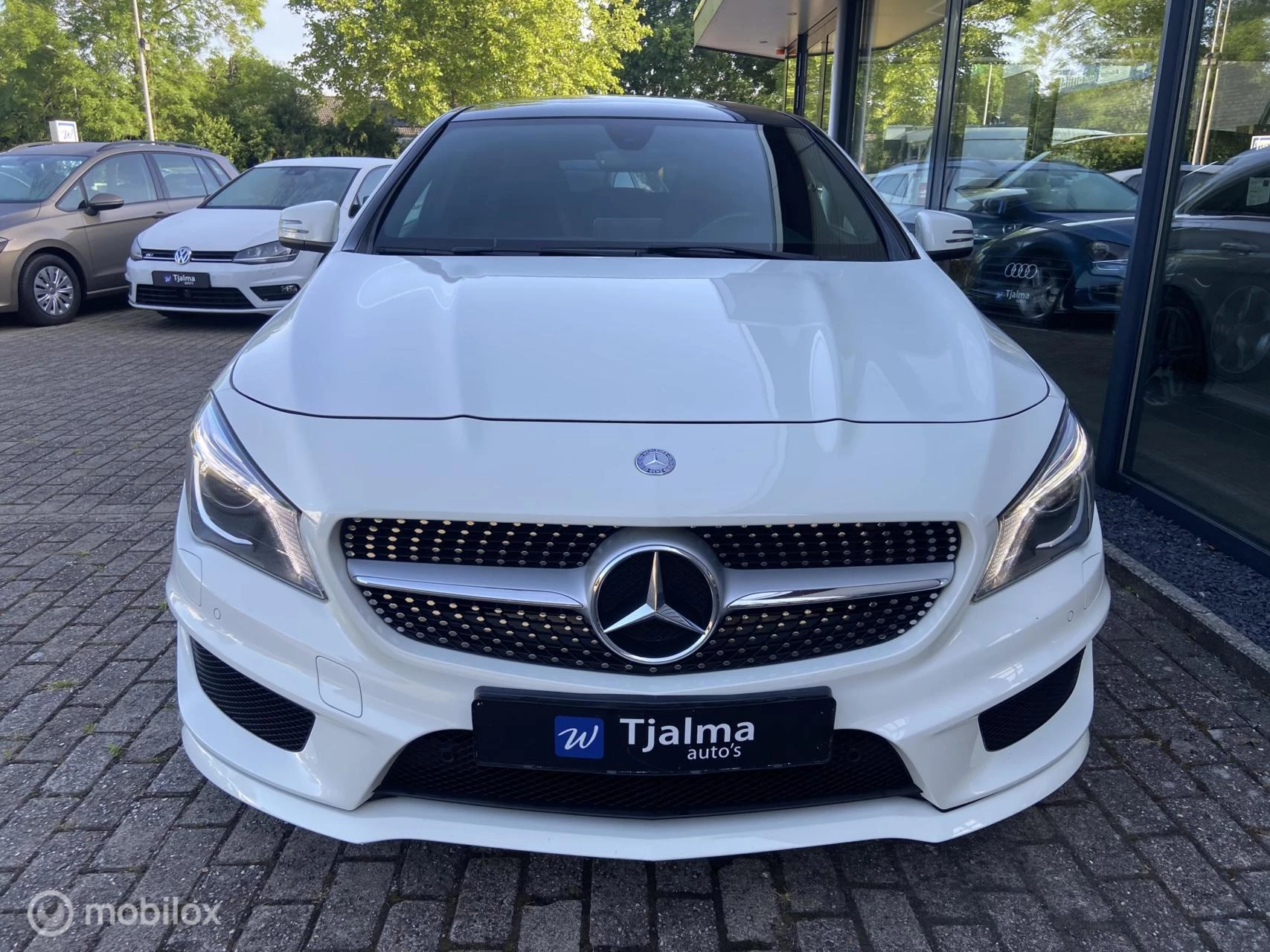 Hoofdafbeelding Mercedes-Benz CLA