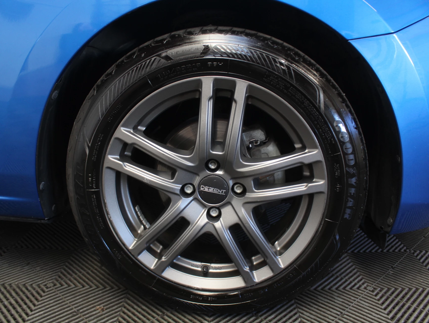 Hoofdafbeelding Mazda 2