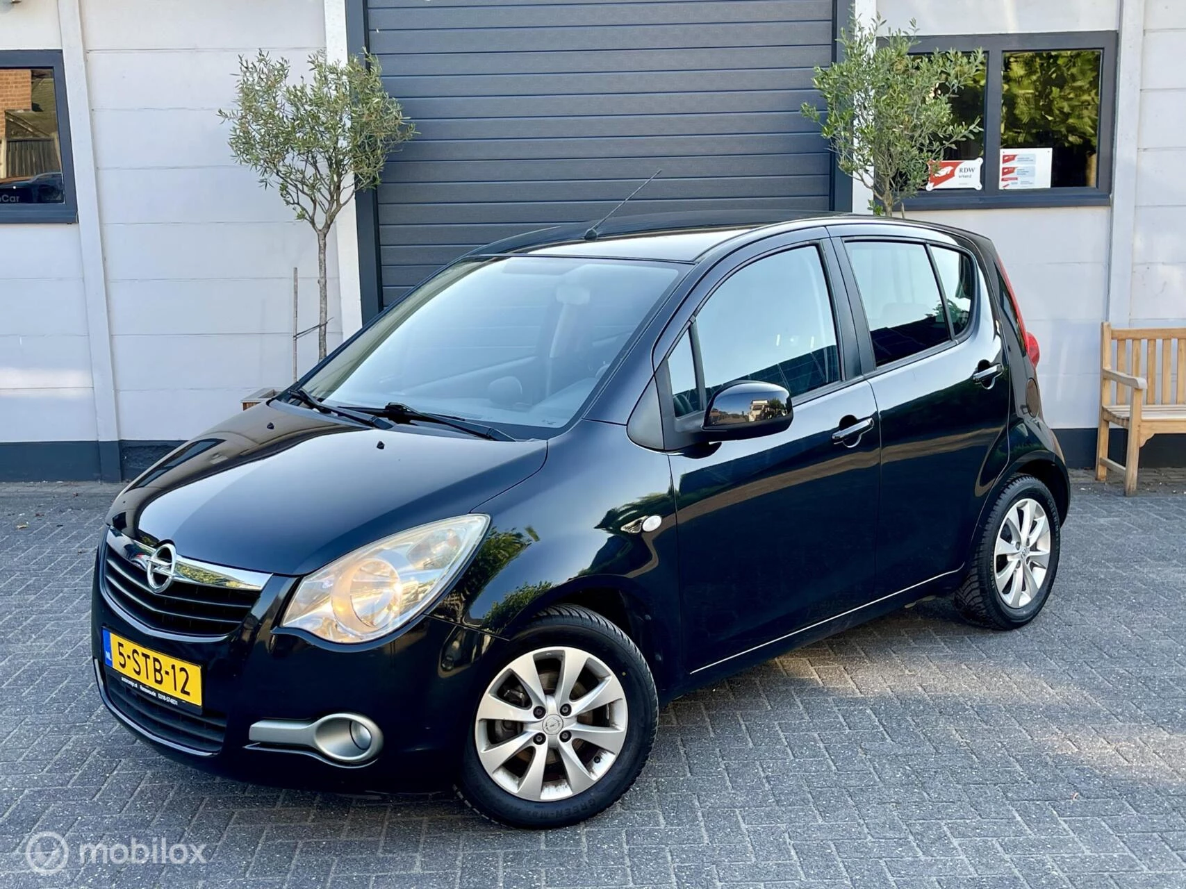 Hoofdafbeelding Opel Agila