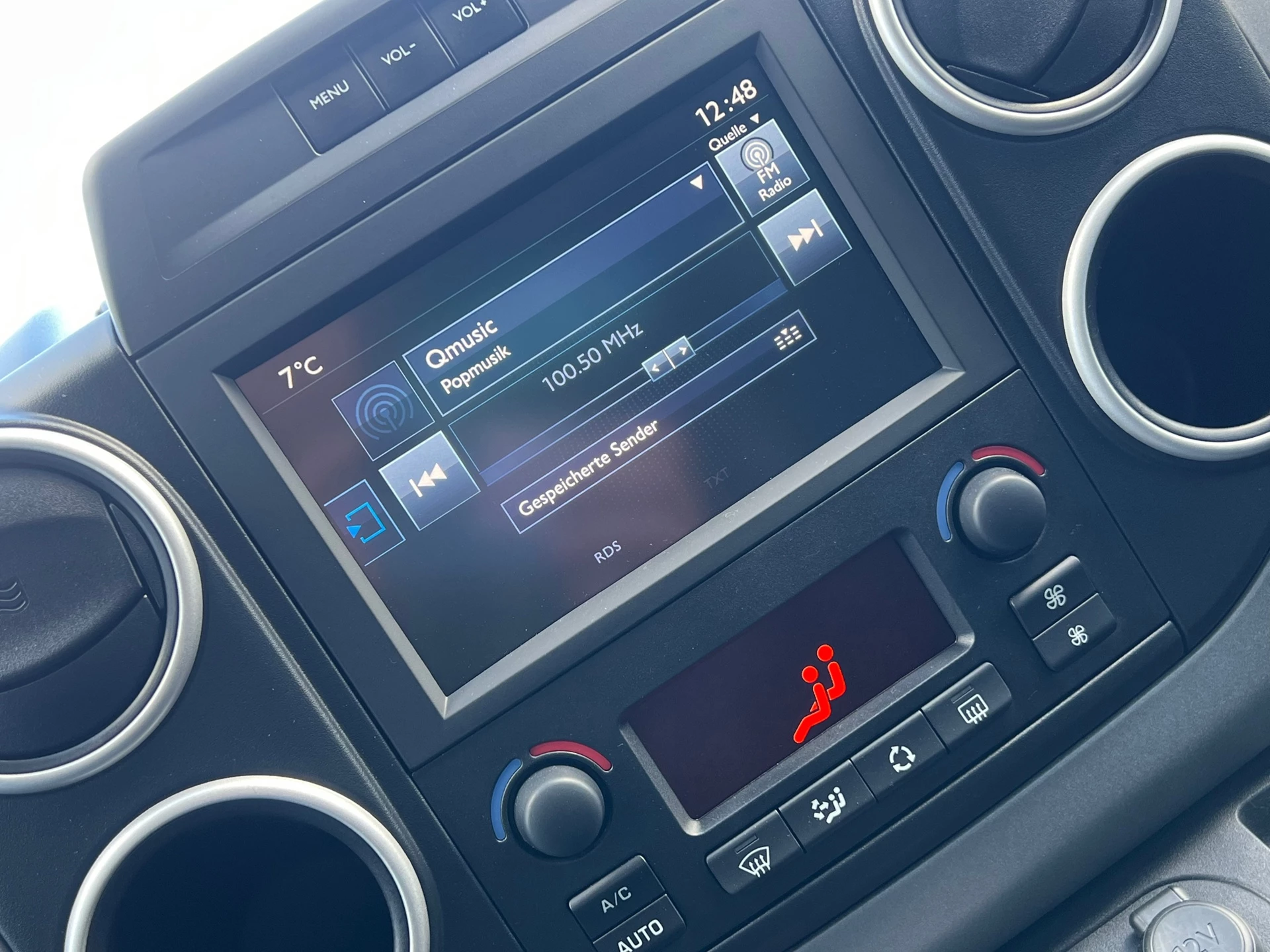 Hoofdafbeelding Peugeot Partner