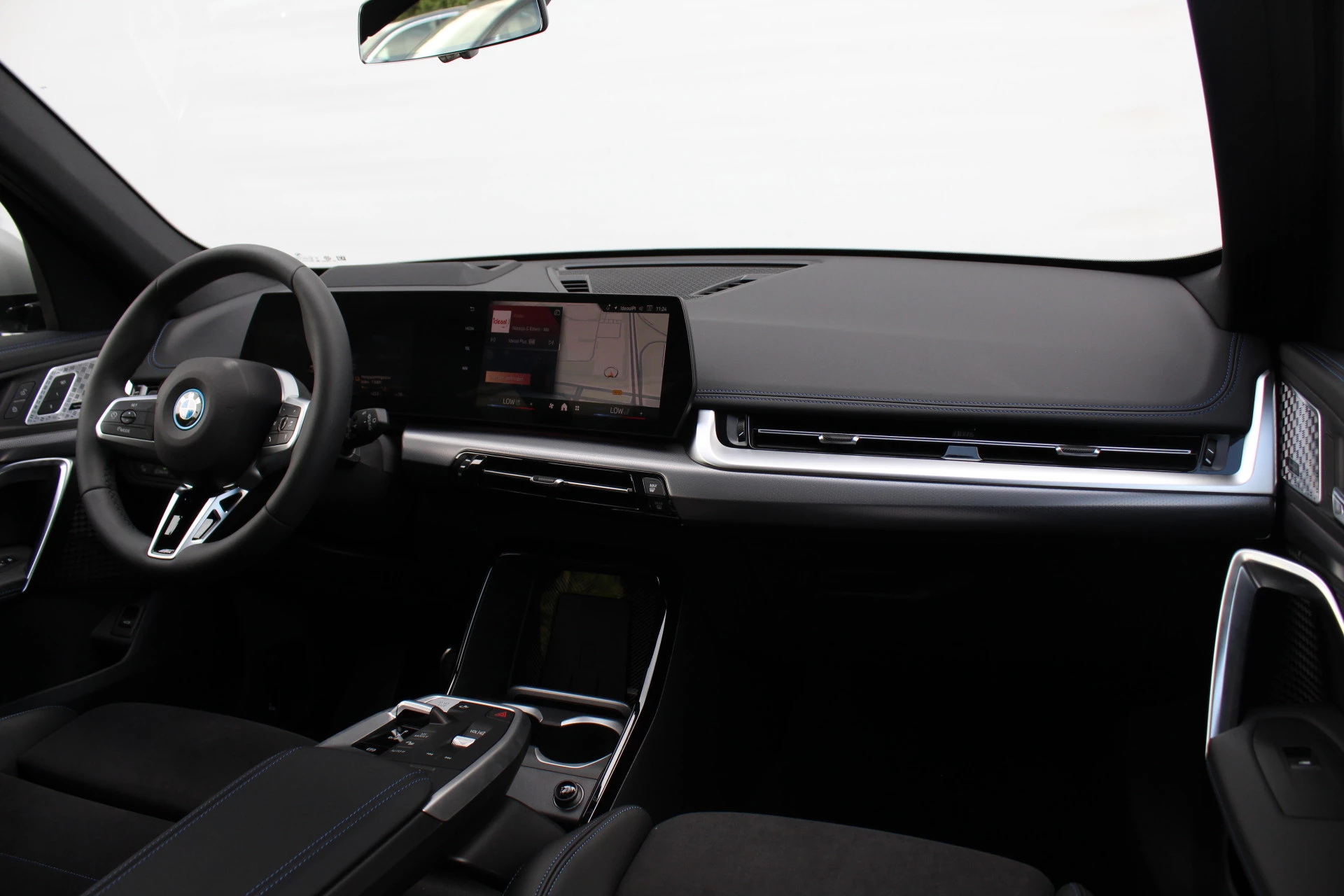Hoofdafbeelding BMW iX1