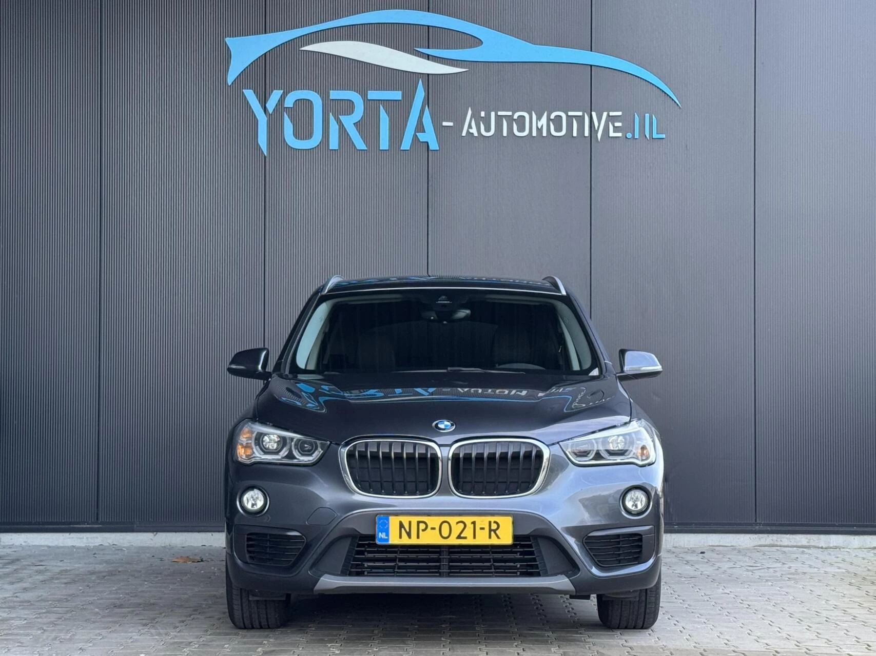 Hoofdafbeelding BMW X1