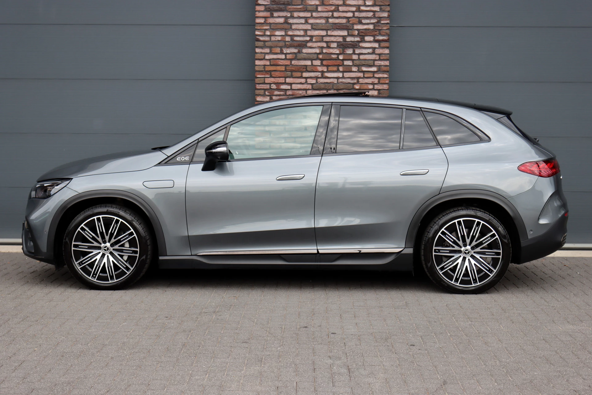 Hoofdafbeelding Mercedes-Benz EQE