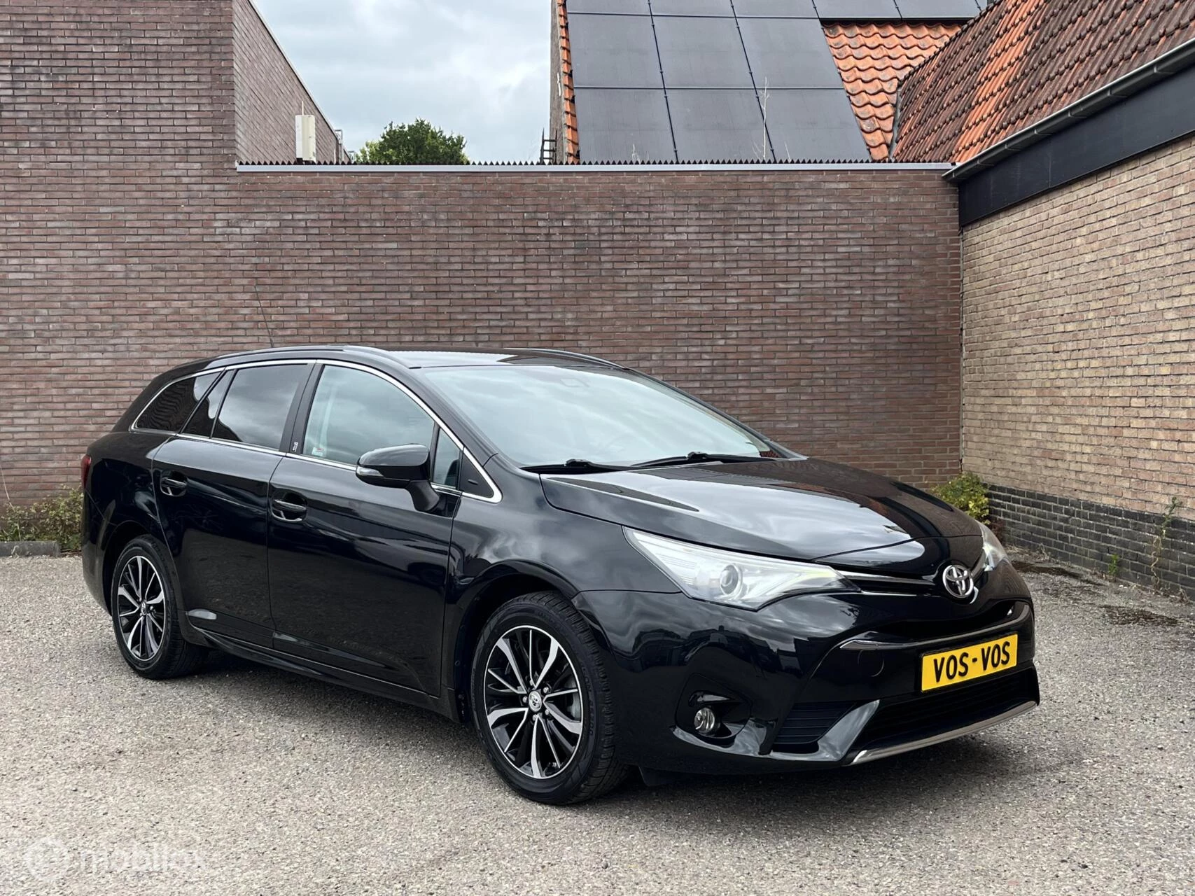 Hoofdafbeelding Toyota Avensis