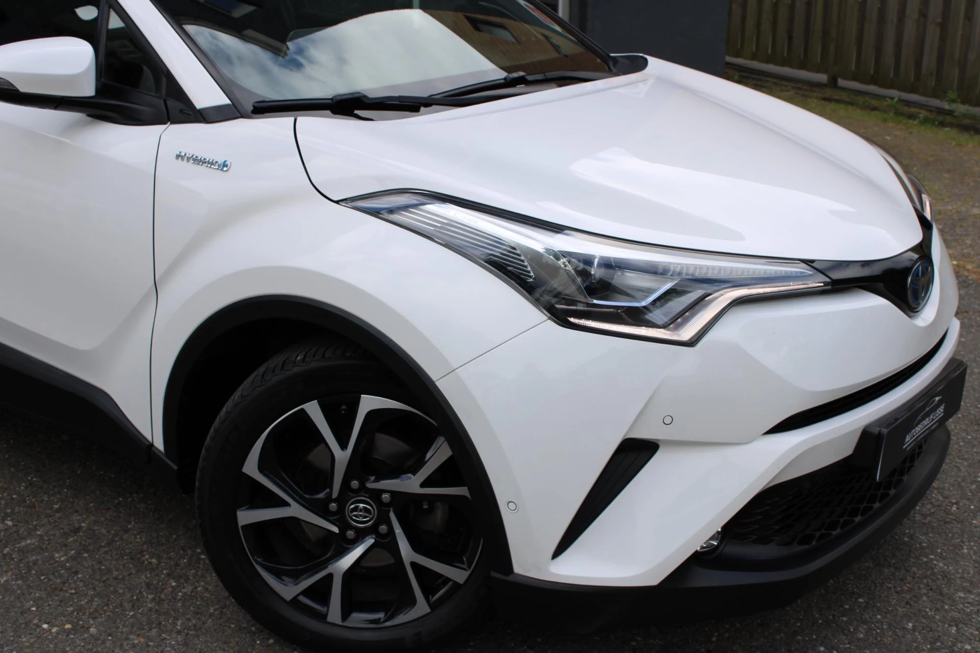 Hoofdafbeelding Toyota C-HR