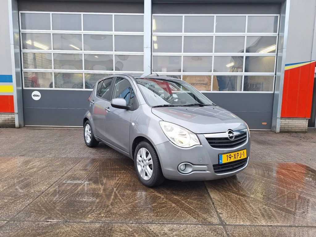 Hoofdafbeelding Opel Agila