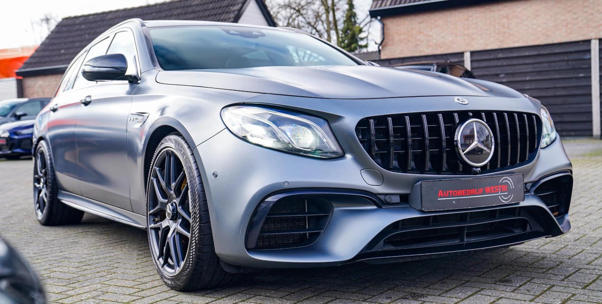 Hoofdafbeelding Mercedes-Benz E-Klasse