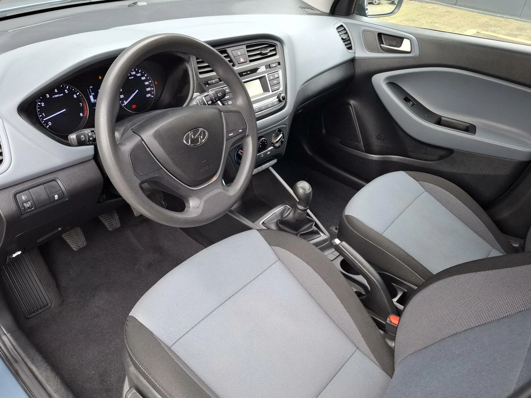 Hoofdafbeelding Hyundai i20