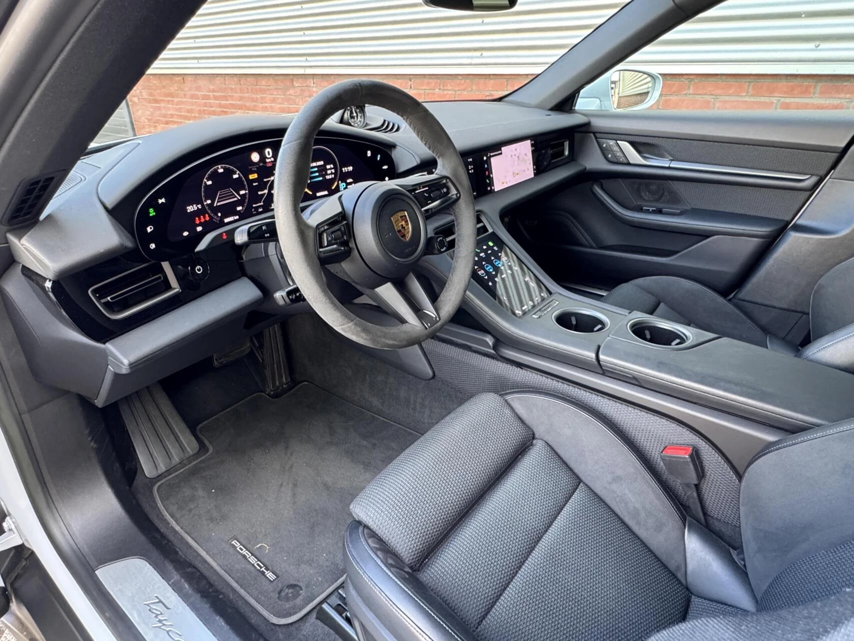 Hoofdafbeelding Porsche Taycan