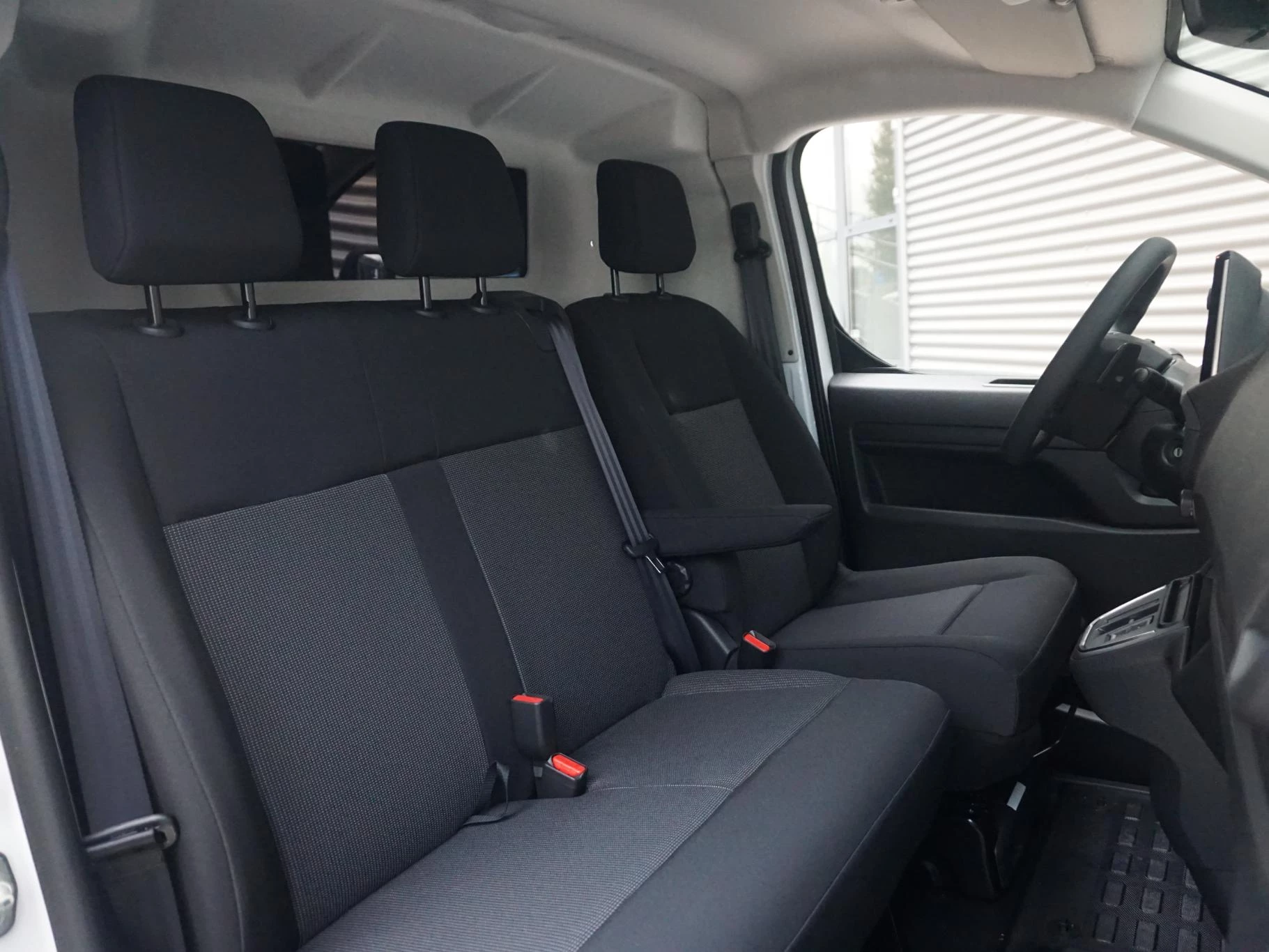 Hoofdafbeelding Peugeot e-Expert