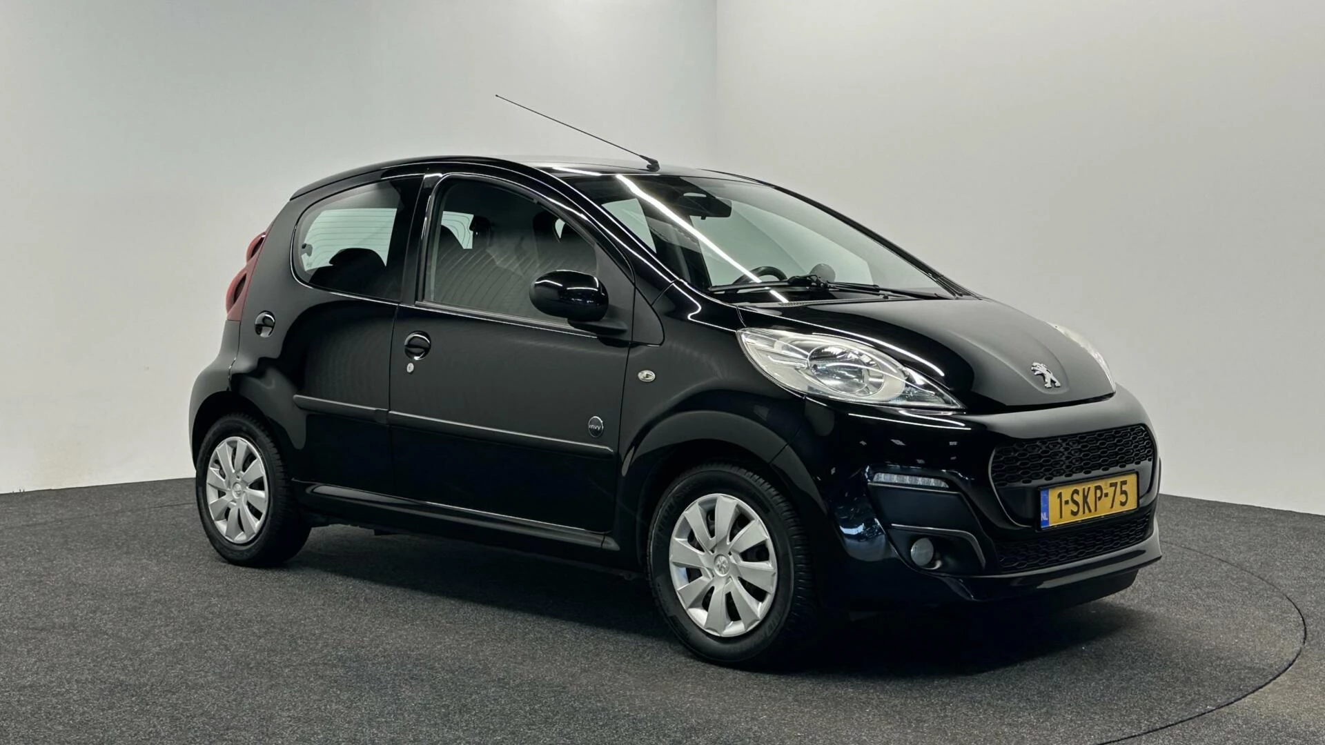 Hoofdafbeelding Peugeot 107