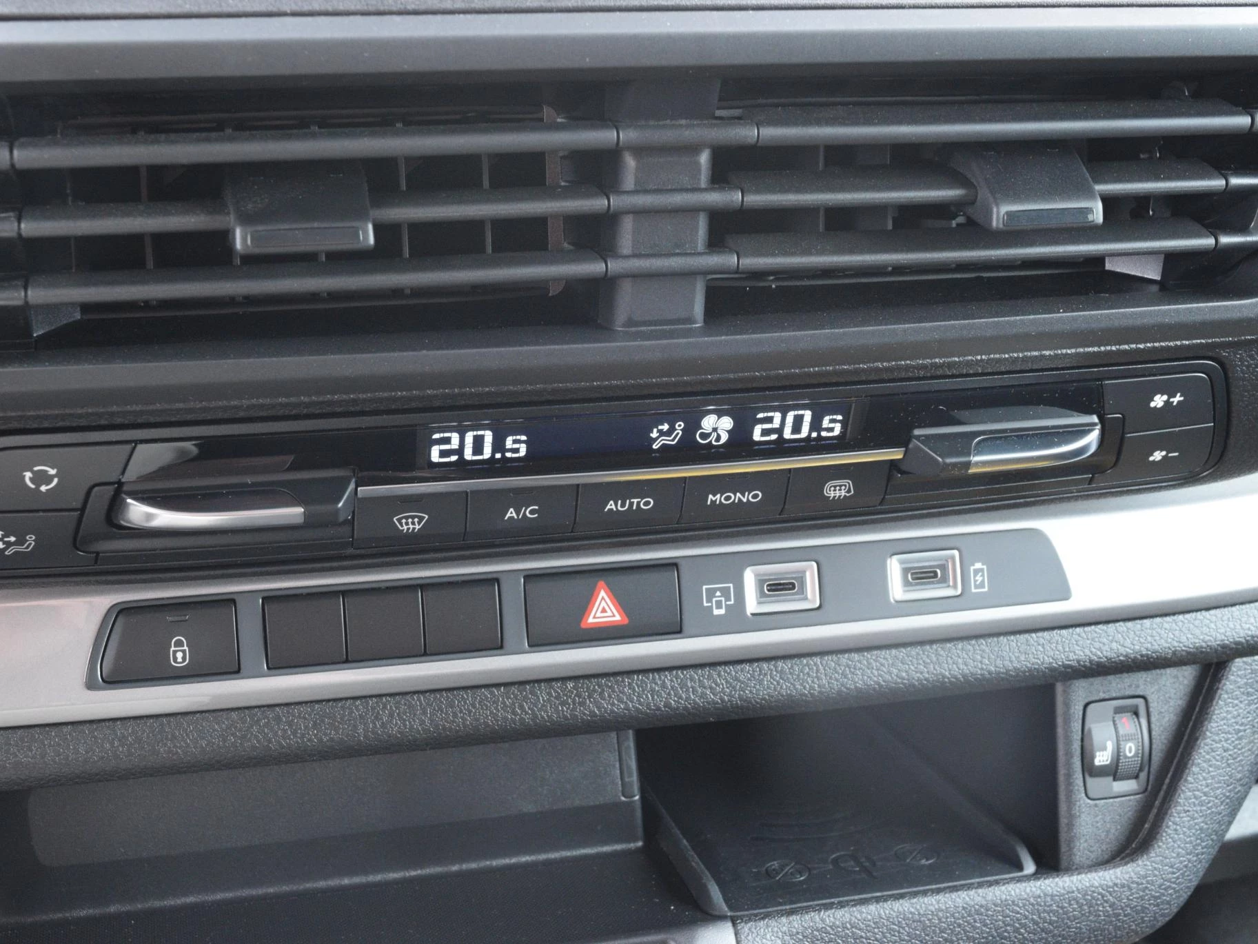 Hoofdafbeelding Opel Vivaro-e