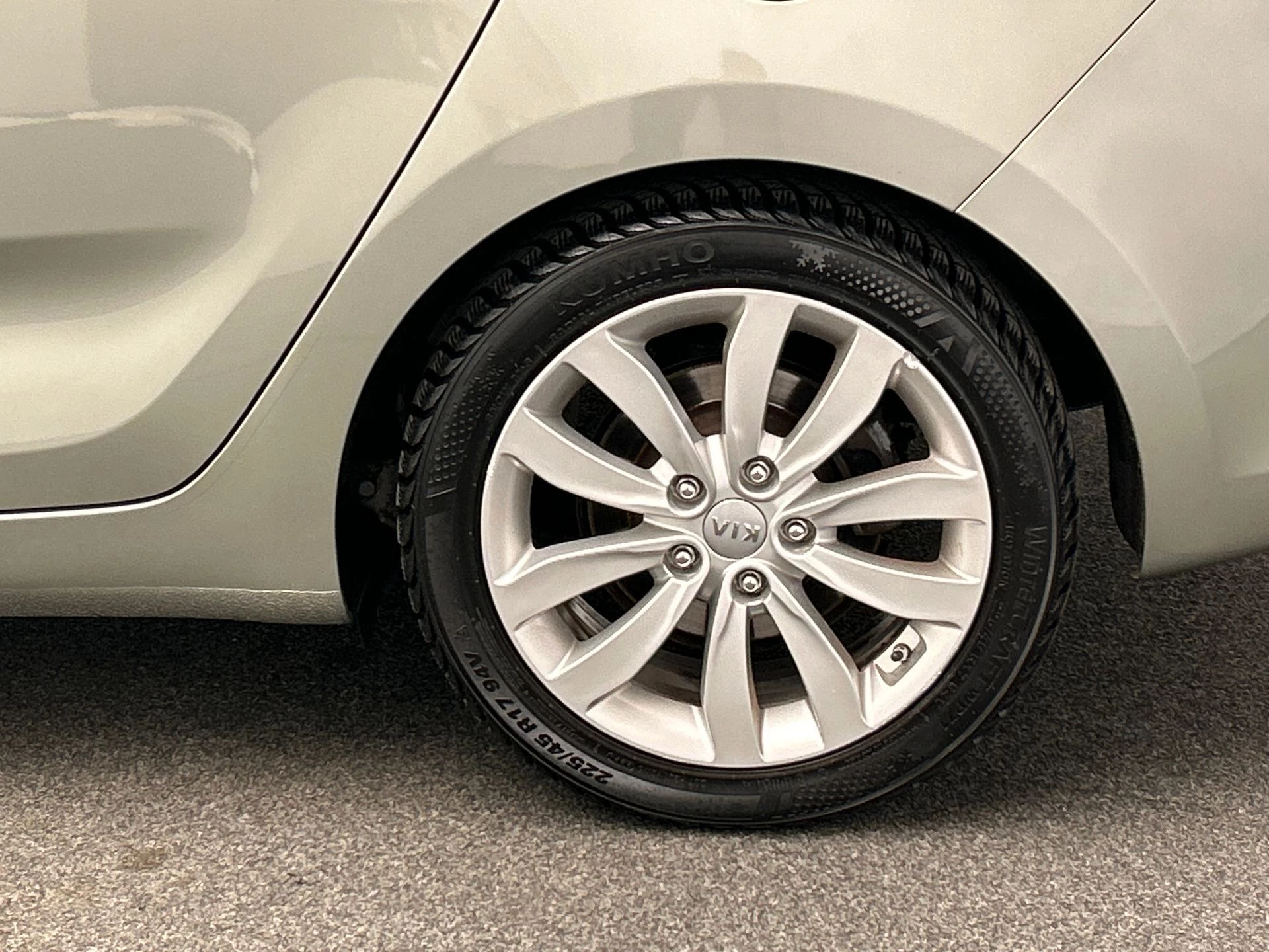 Hoofdafbeelding Kia Carens