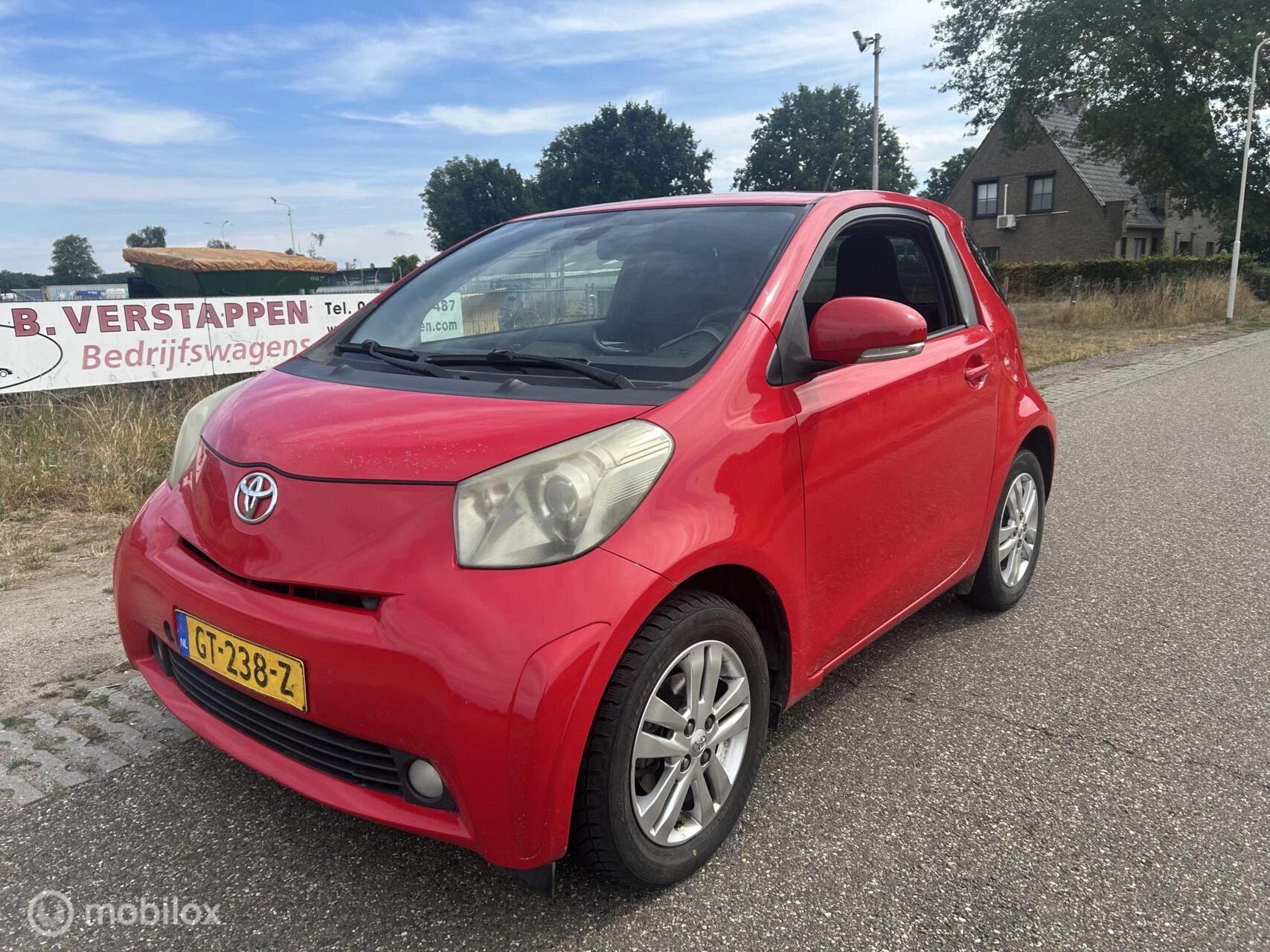 Hoofdafbeelding Toyota iQ