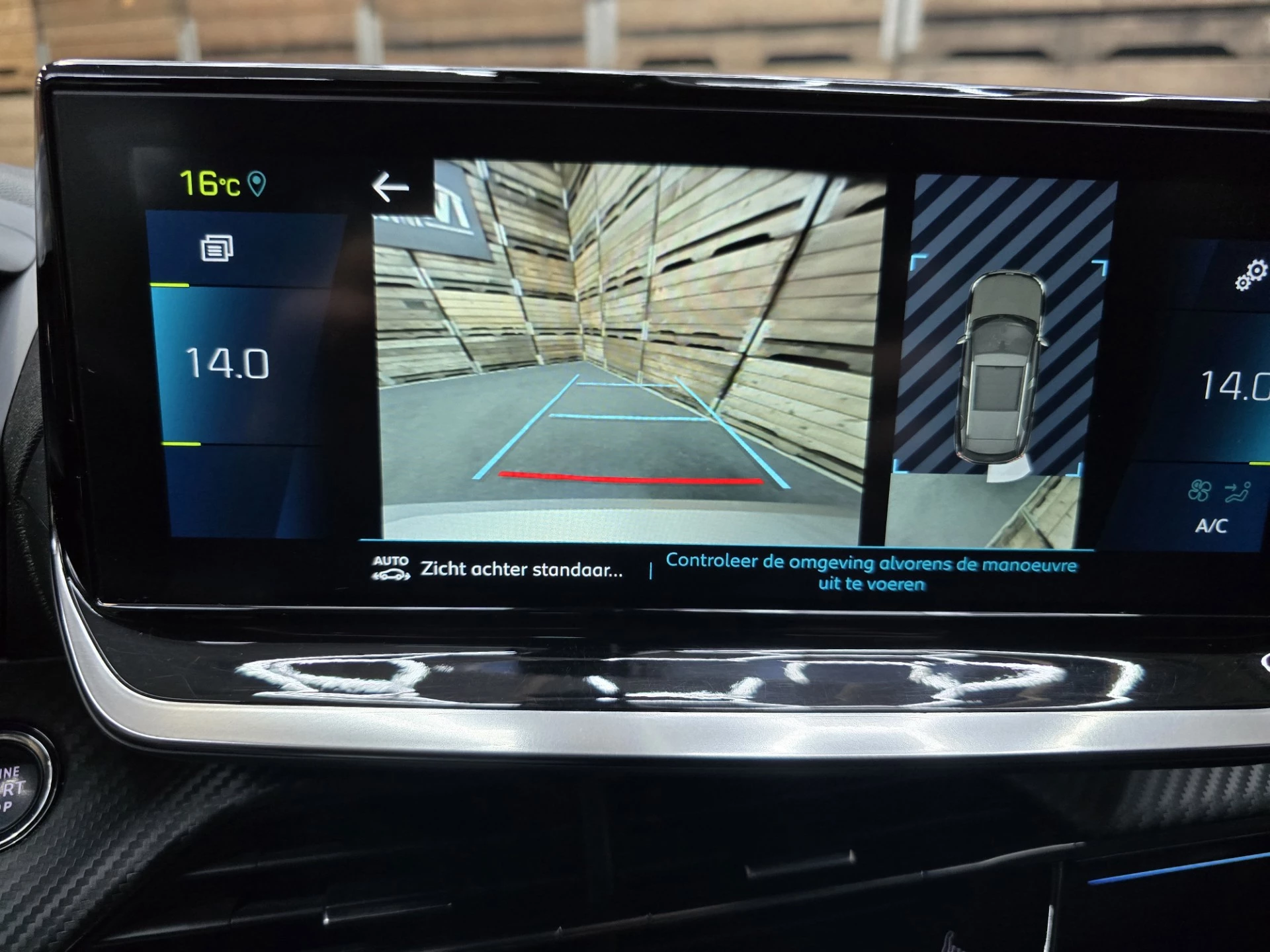 Hoofdafbeelding Peugeot e-2008