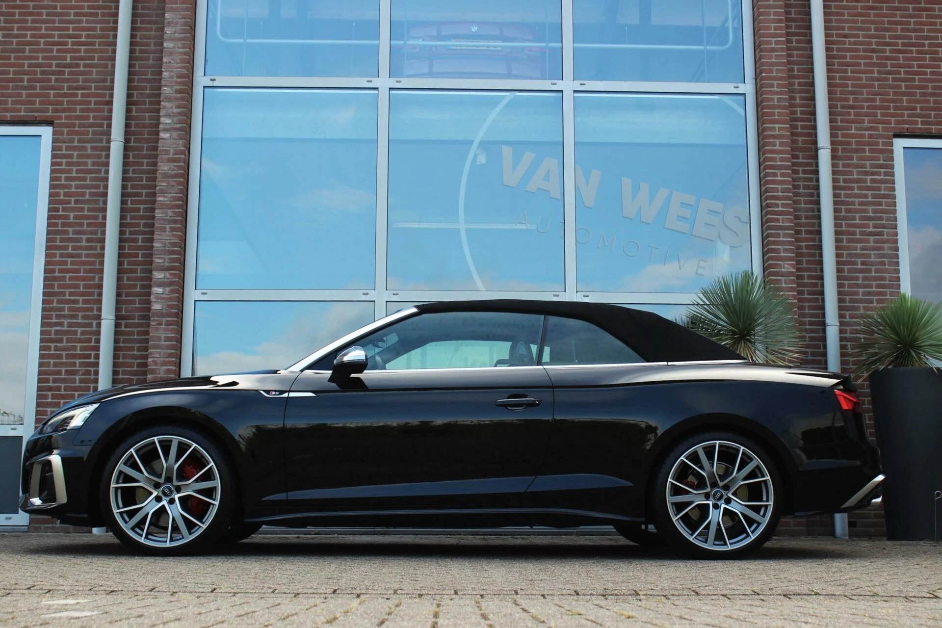 Hoofdafbeelding Audi S5