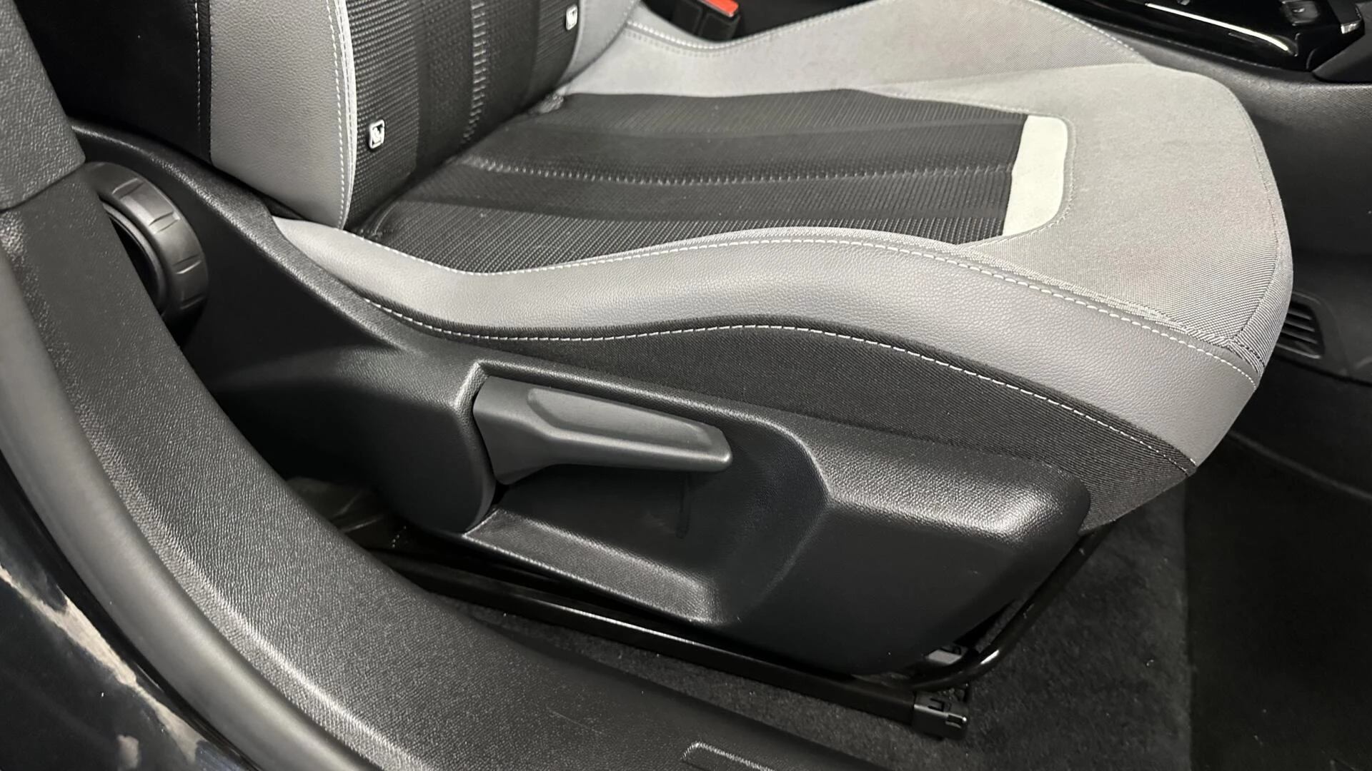 Hoofdafbeelding Opel Mokka-e