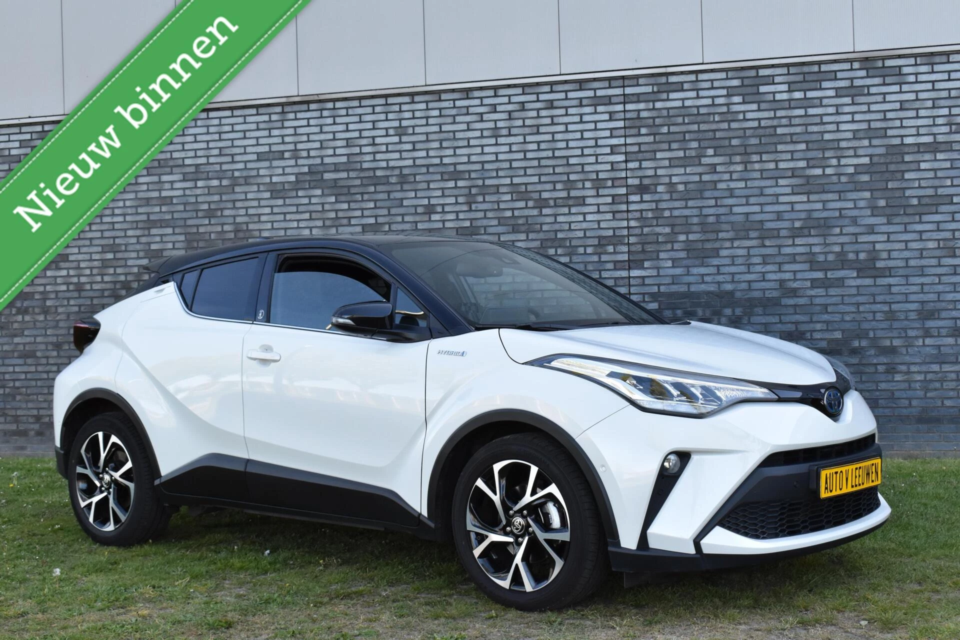 Hoofdafbeelding Toyota C-HR