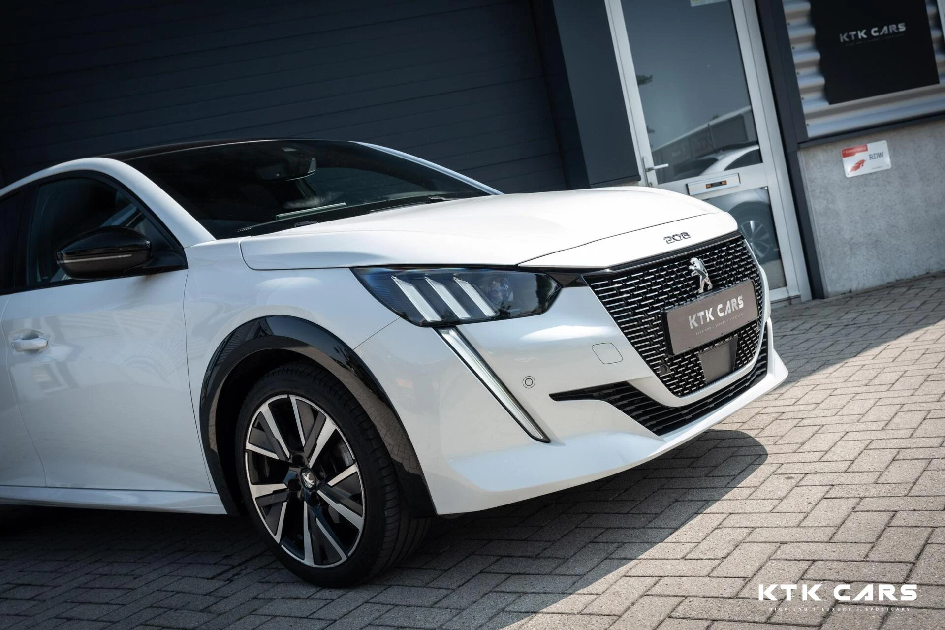 Hoofdafbeelding Peugeot 208