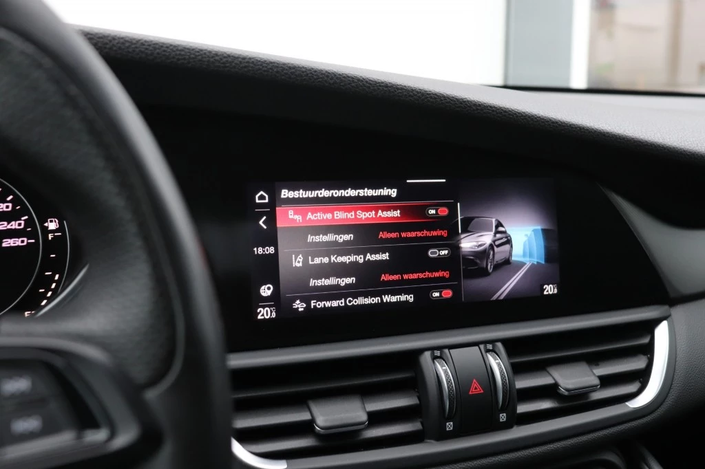 Hoofdafbeelding Alfa Romeo Giulia