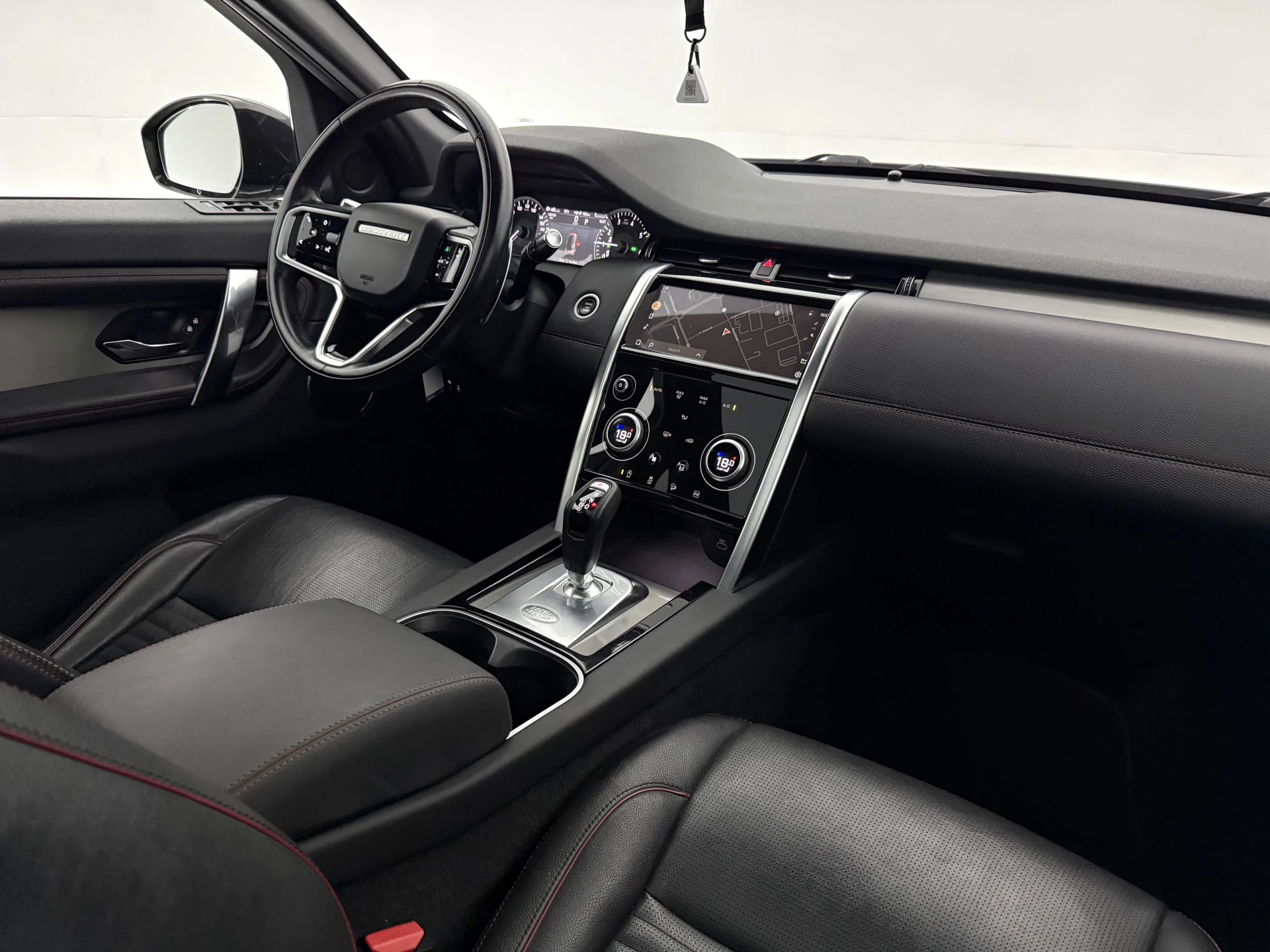 Hoofdafbeelding Land Rover Discovery Sport