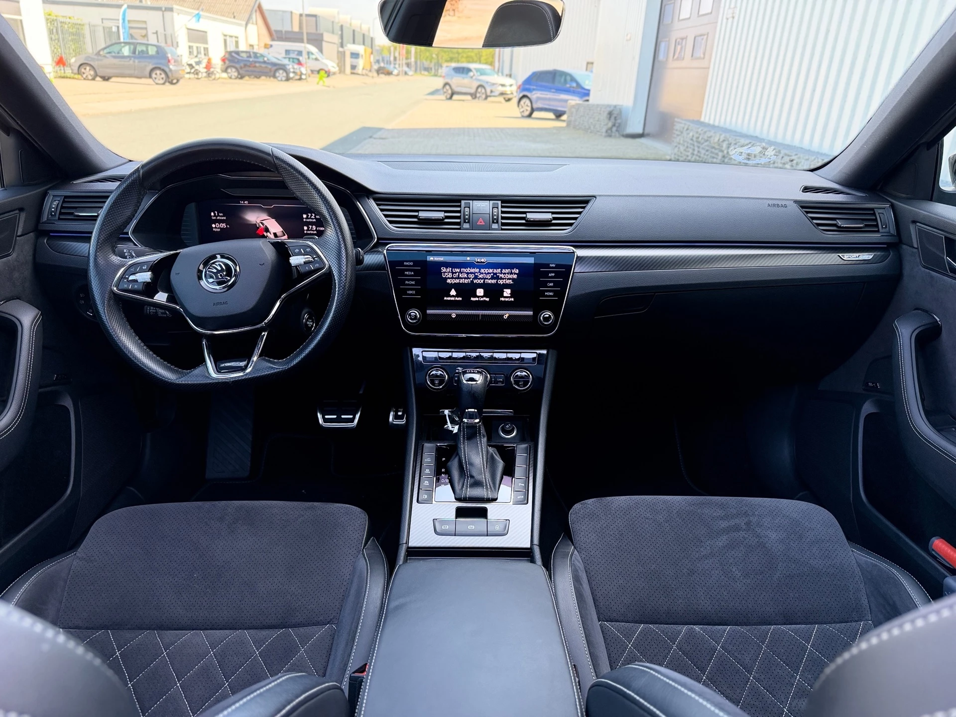 Hoofdafbeelding Škoda Superb