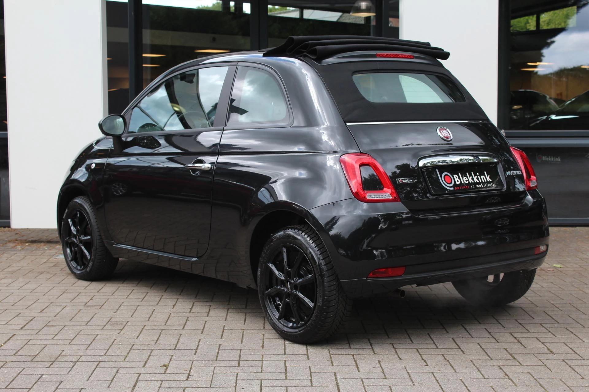 Hoofdafbeelding Fiat 500C