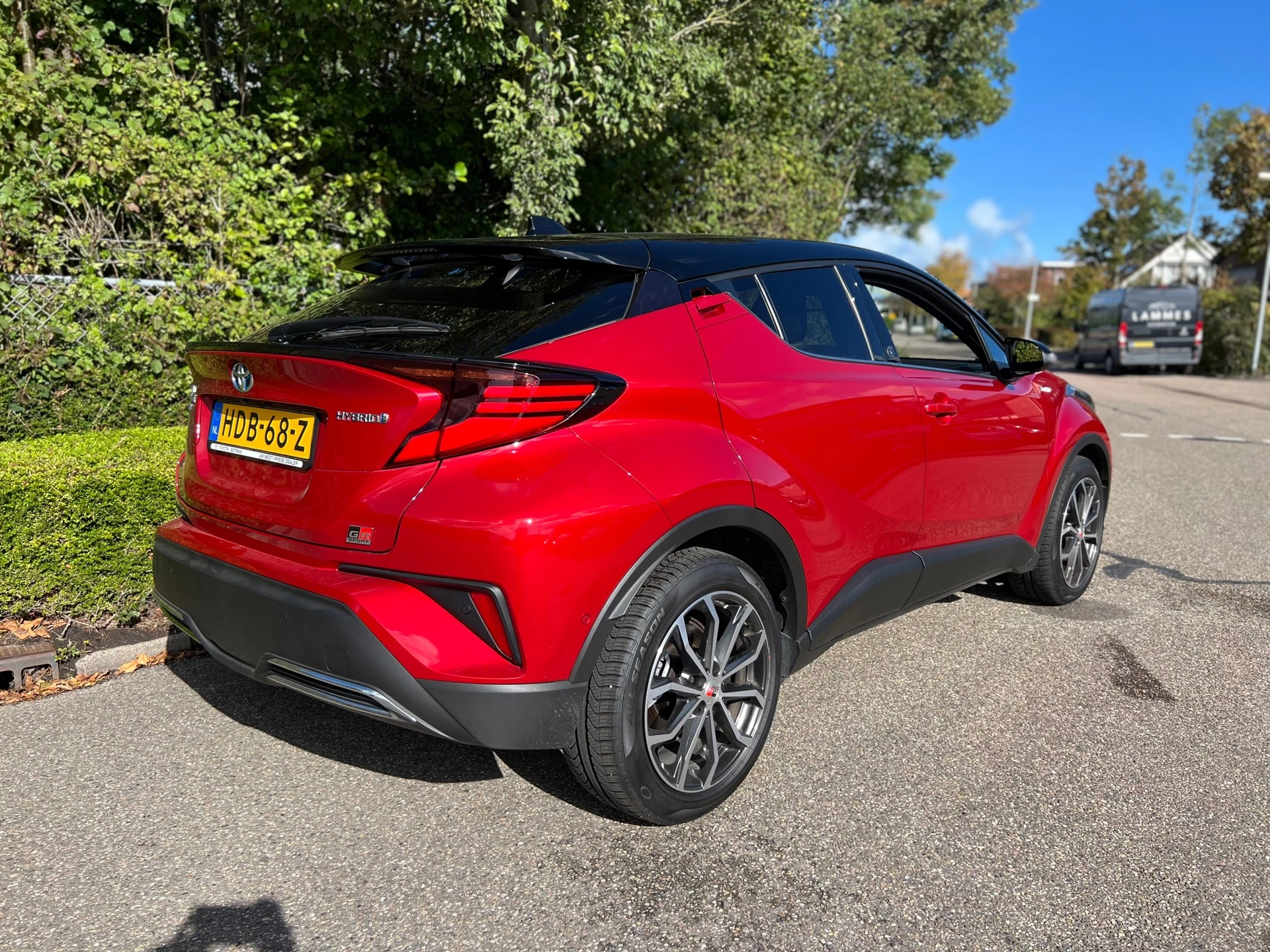 Hoofdafbeelding Toyota C-HR
