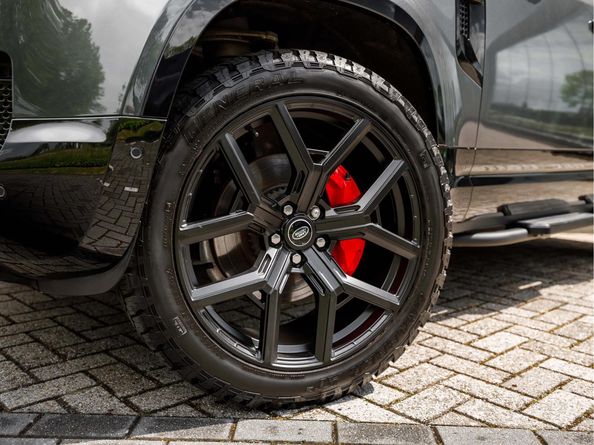Hoofdafbeelding Land Rover Defender