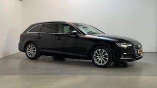 Audi A4 Avant 40 TFSI 190pk Sport Edition Navigatie Parkeersensoren LED