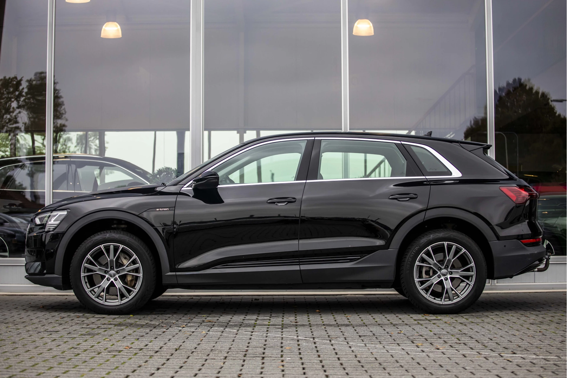 Hoofdafbeelding Audi e-tron