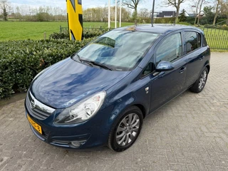 Opel Corsa 1.2 16V 111 Edition Cruise / Airco