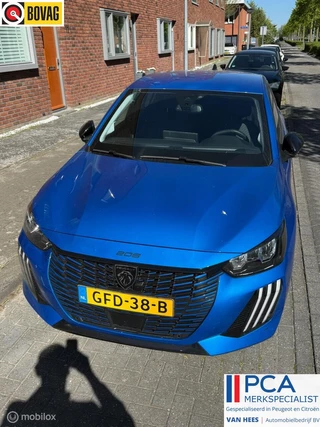 Peugeot 208 1.2 PureTech 100 Allure navigatie adaptive cruise control clima pdc v+a stoelverwarming