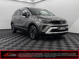 Hoofdafbeelding Opel Crossland Opel Crossland 1.2 Turbo Business Elegance 131 PK Half leder, Apple carplay, Rijstrook correctie, Winterpakket, Clima, 2 jaar garantie