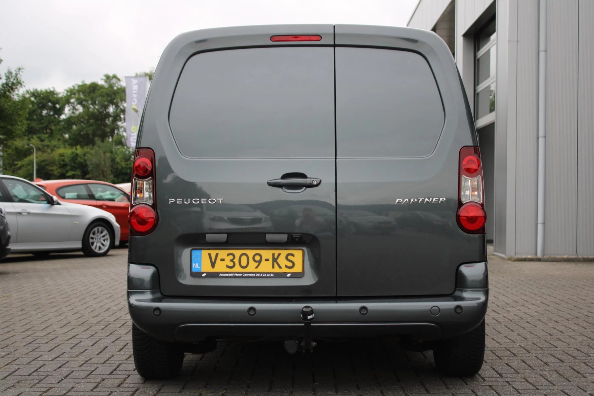 Hoofdafbeelding Peugeot Partner
