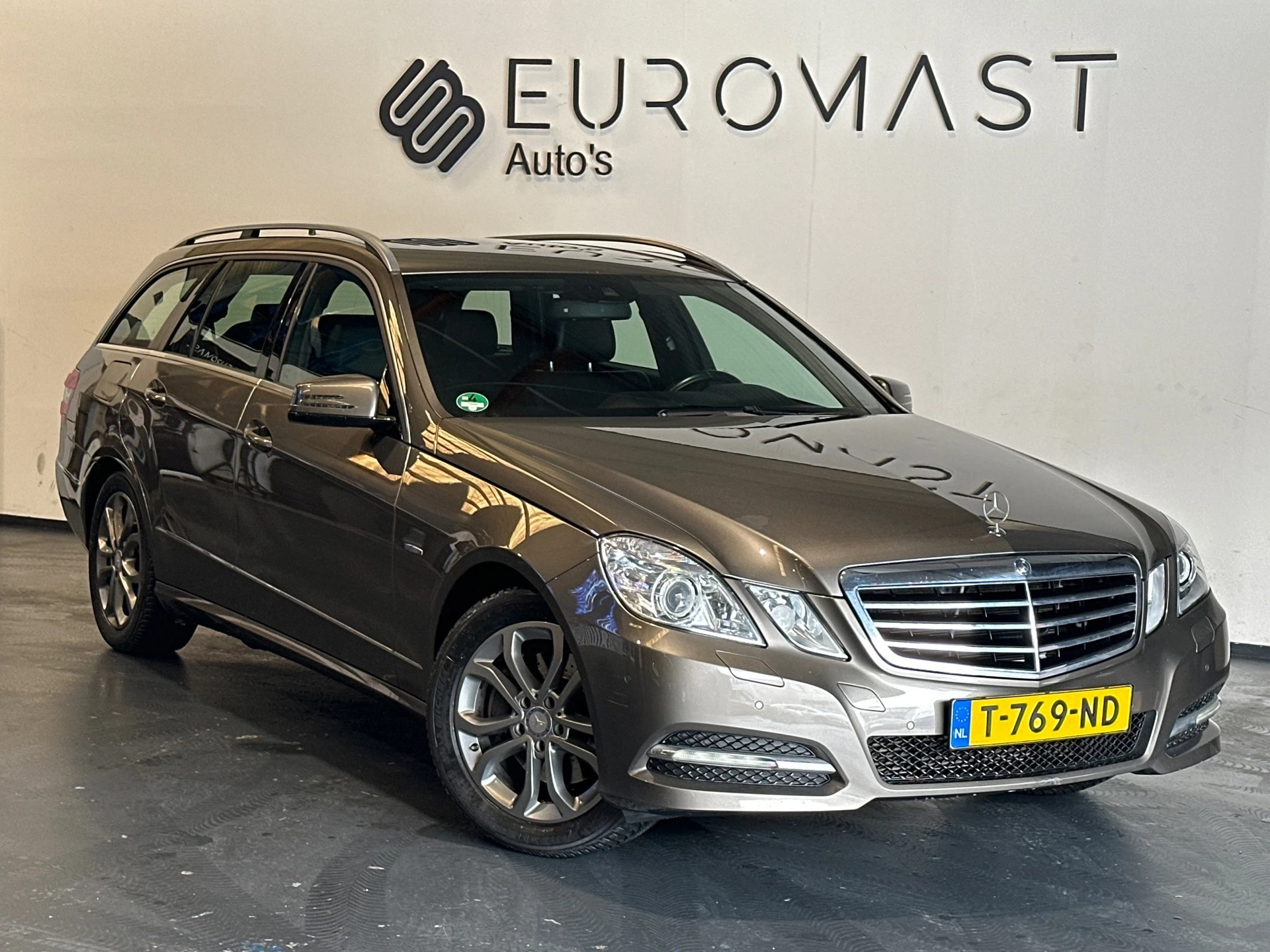 Hoofdafbeelding Mercedes-Benz E-Klasse