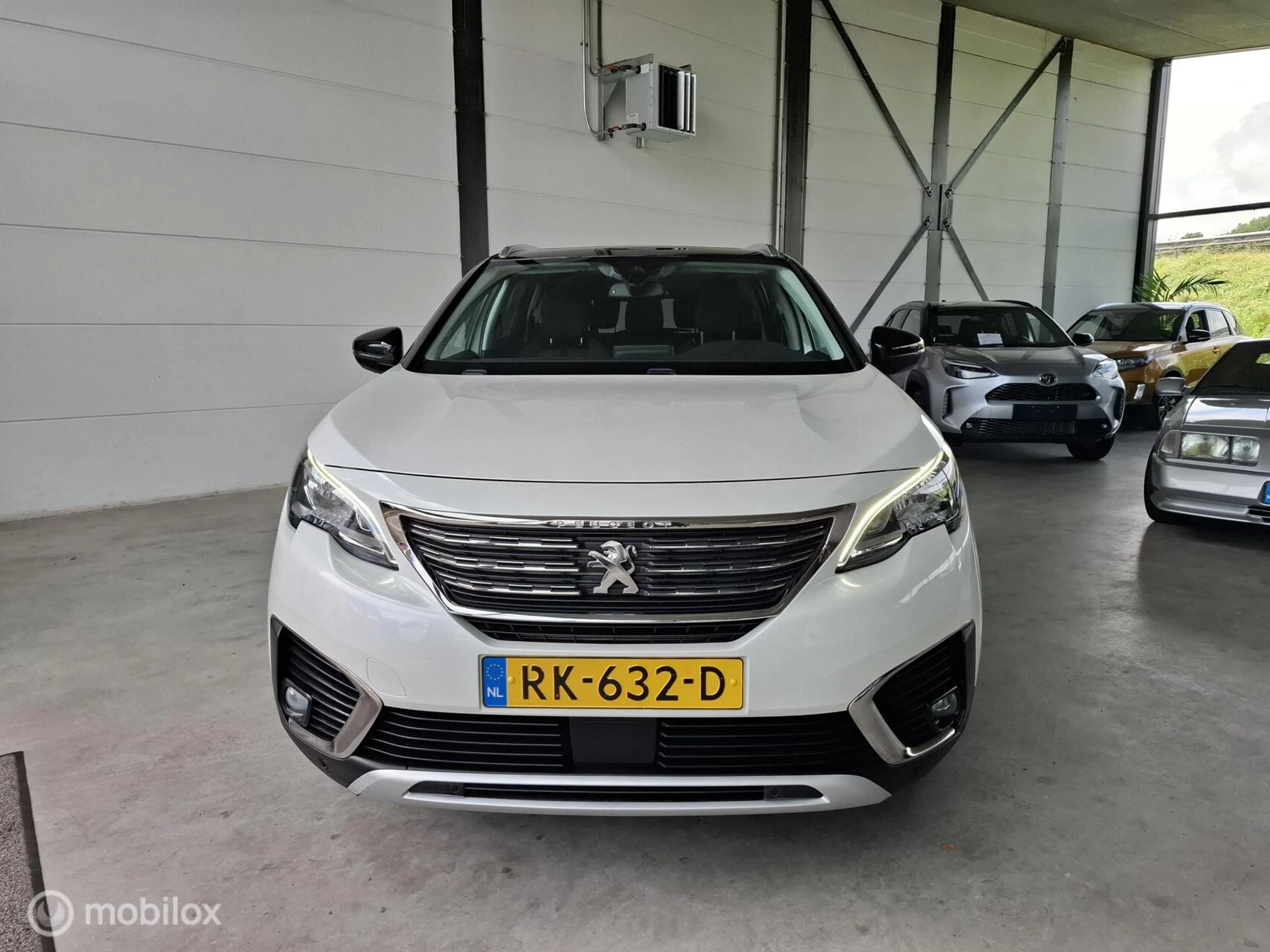 Hoofdafbeelding Peugeot 5008