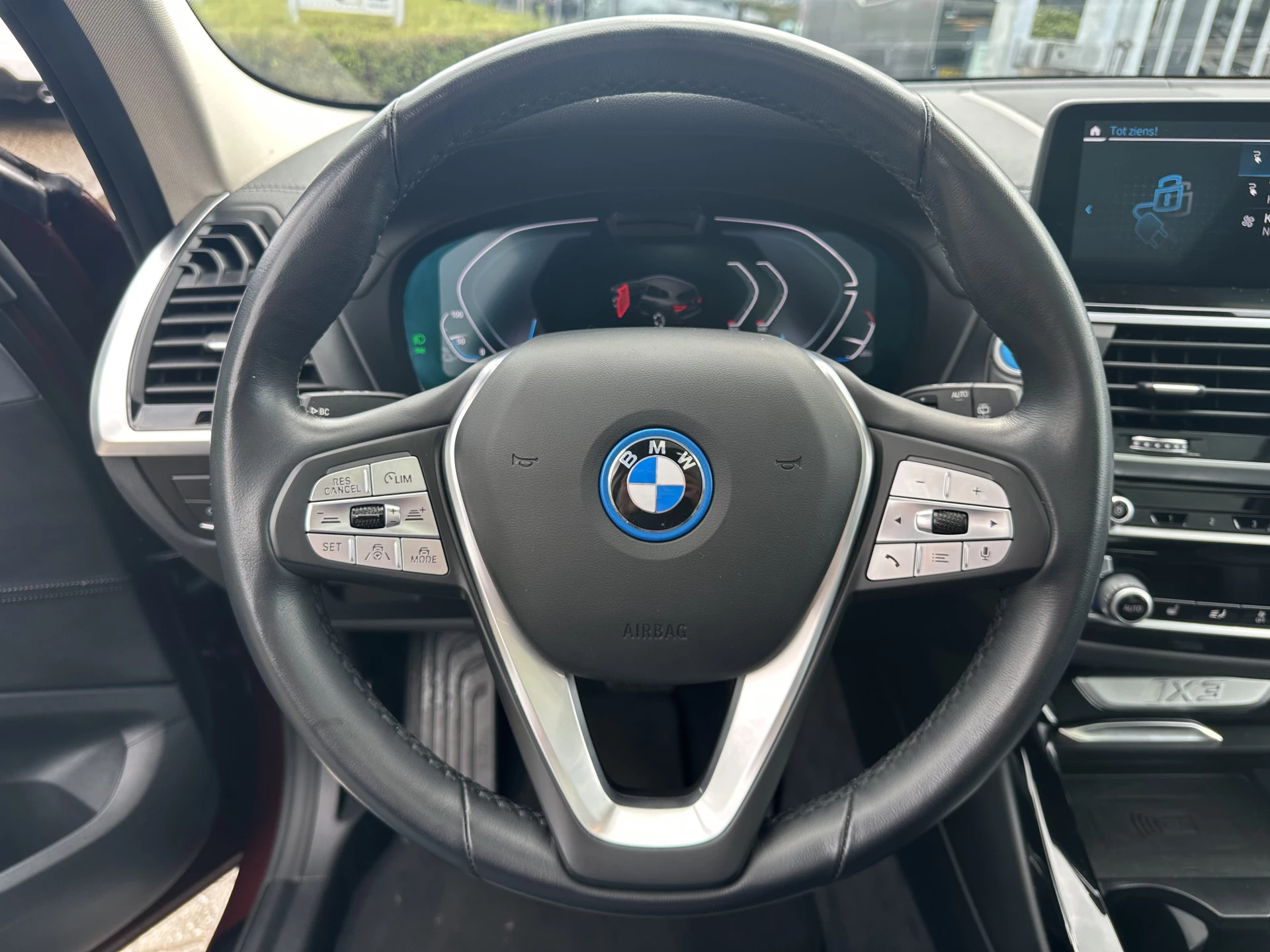 Hoofdafbeelding BMW iX3