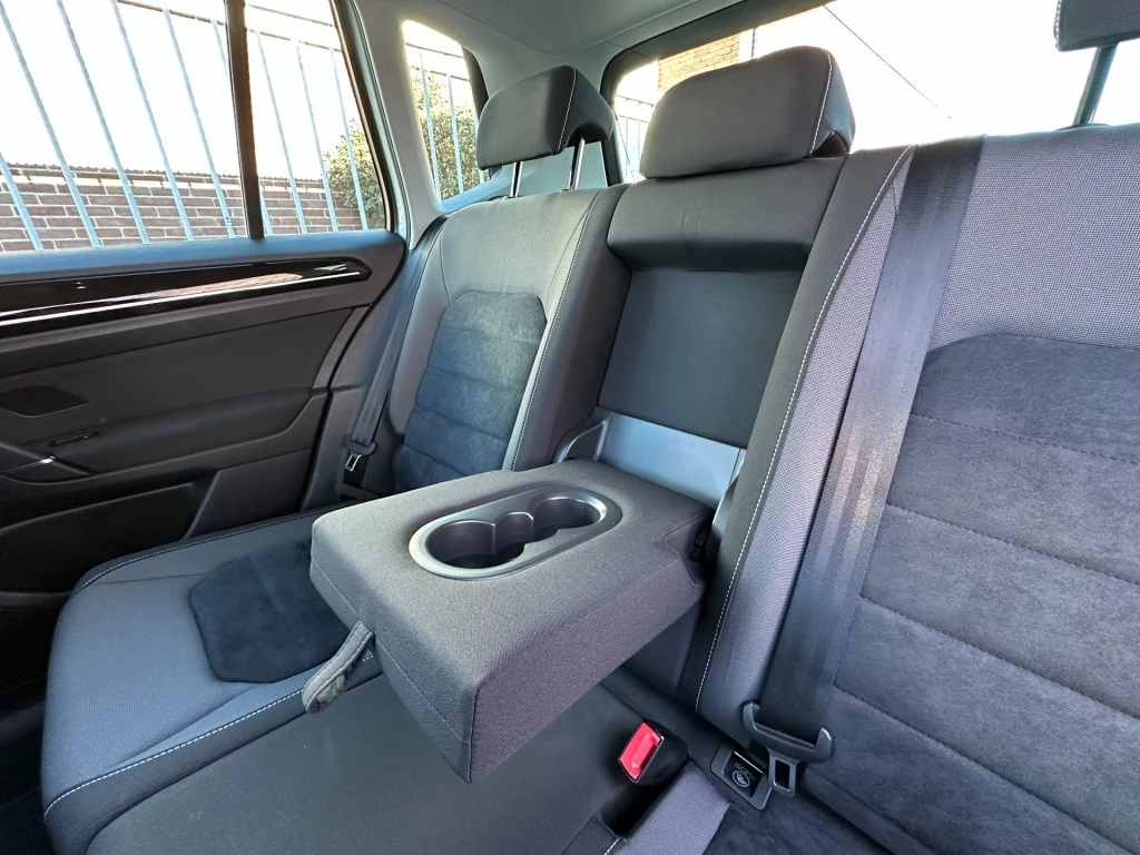 Hoofdafbeelding Volkswagen Golf Sportsvan