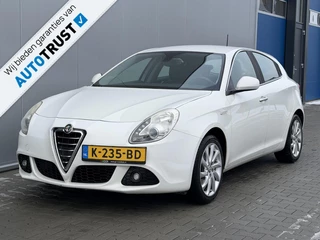Hoofdafbeelding Alfa Romeo Giulietta Alfa Romeo Giulietta 1.4 T 139.000KM - Goed onderhouden !