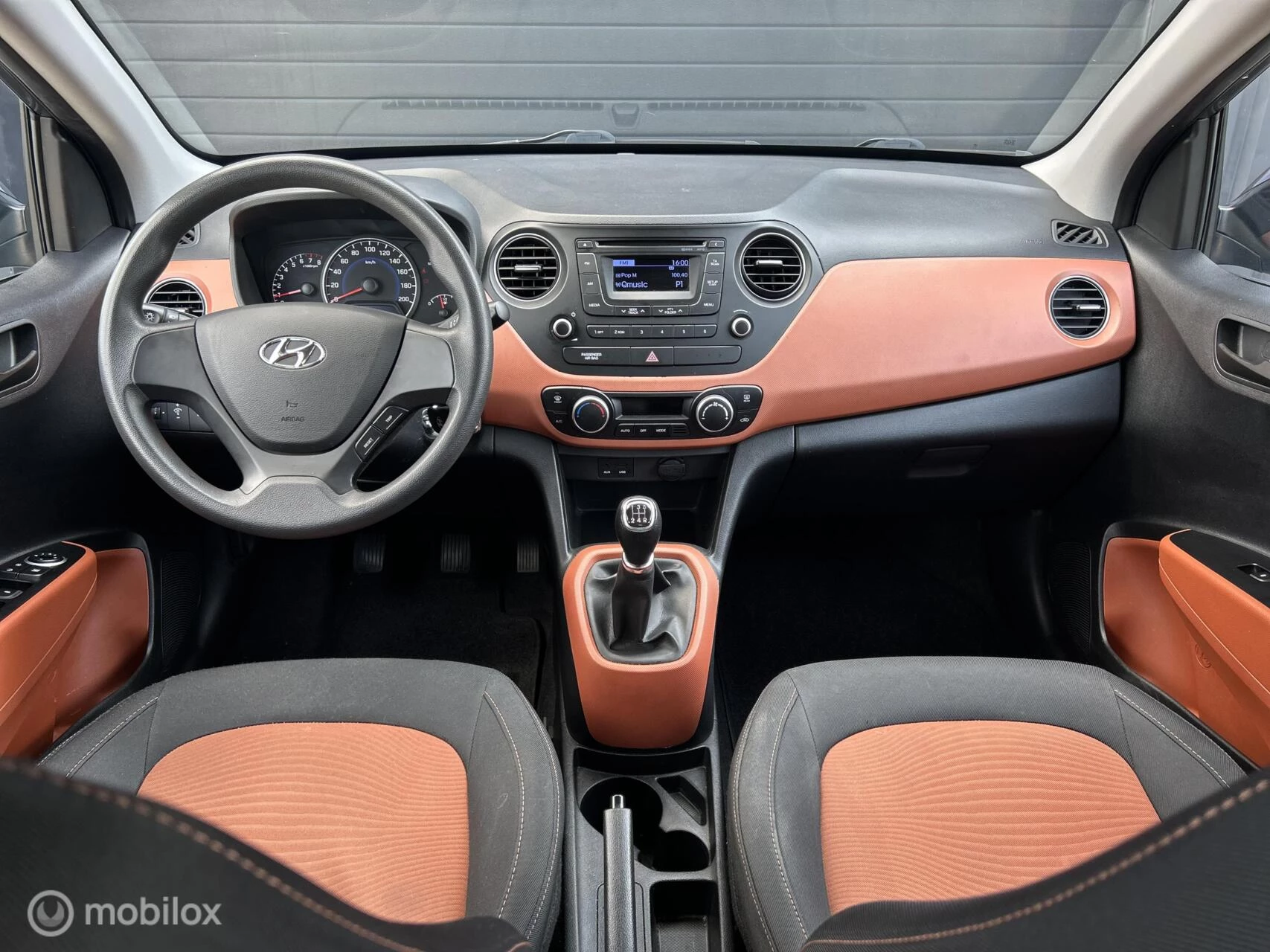 Hoofdafbeelding Hyundai i10