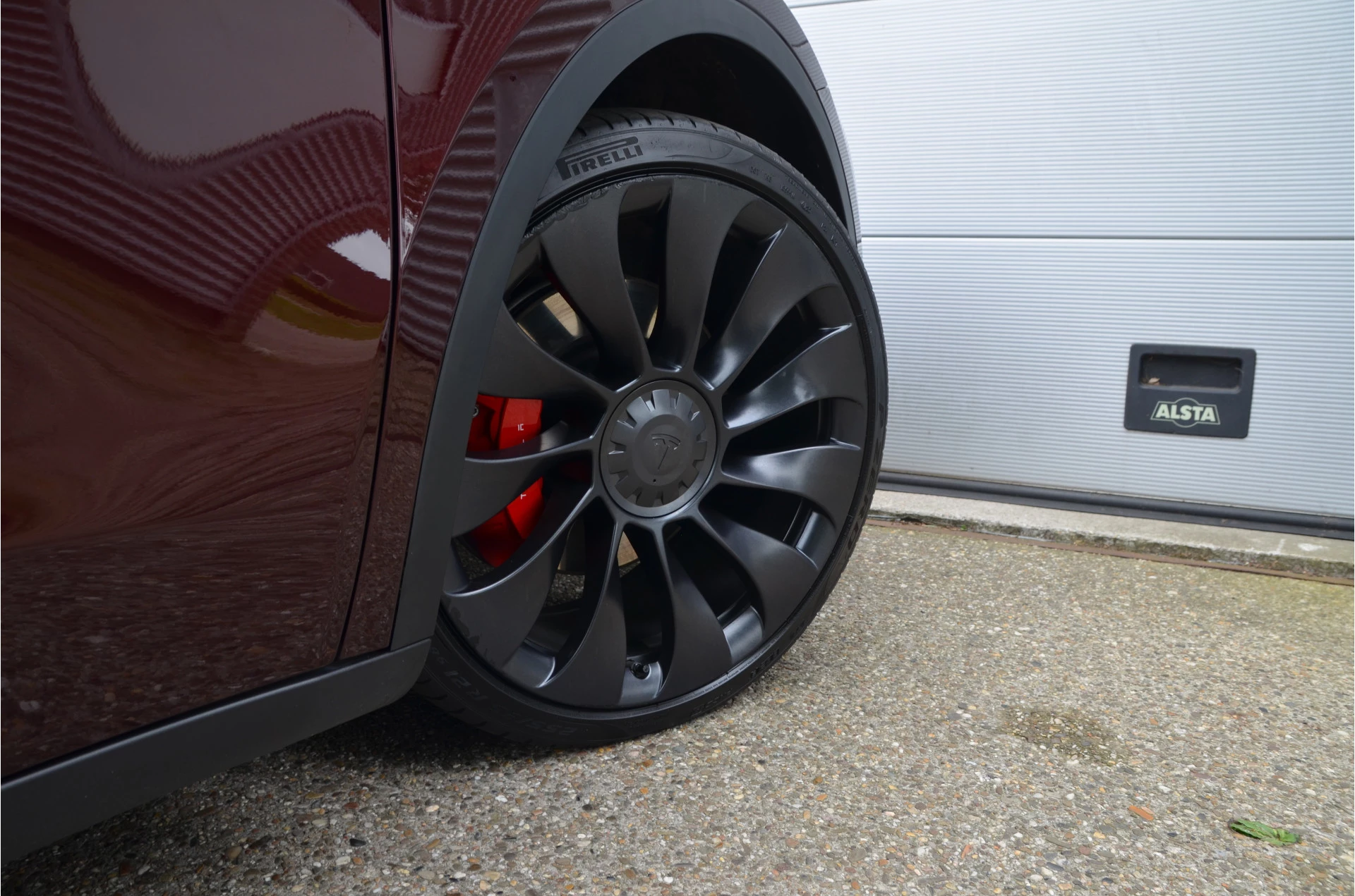 Hoofdafbeelding Tesla Model Y