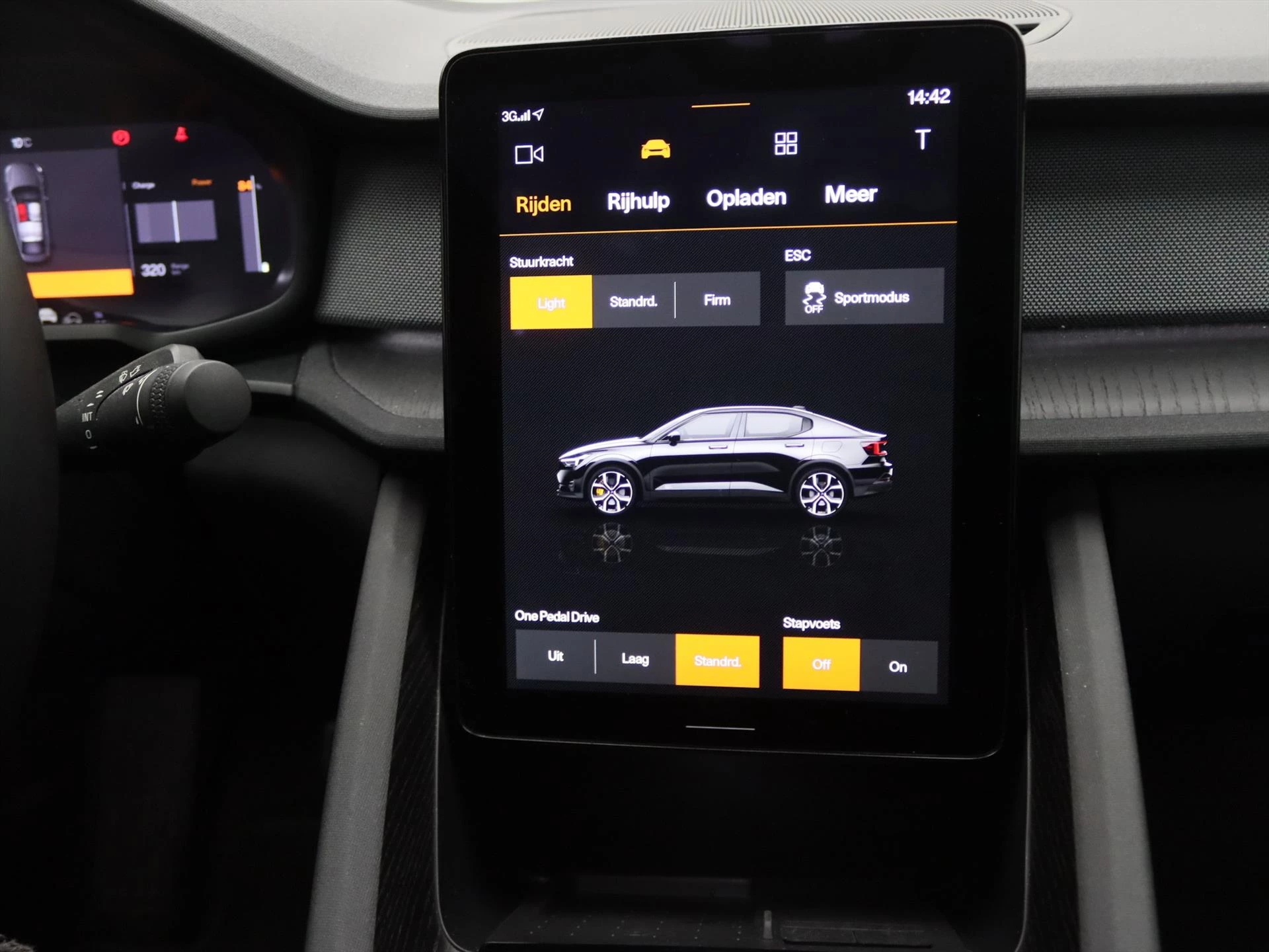 Hoofdafbeelding Polestar 2