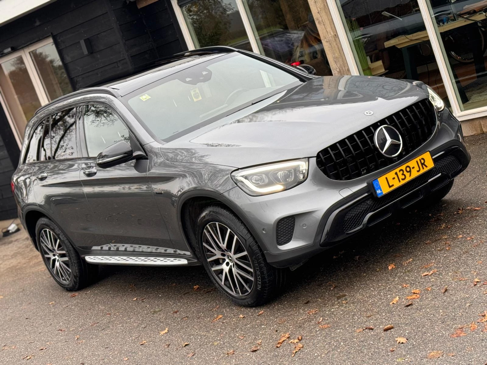 Hoofdafbeelding Mercedes-Benz GLC